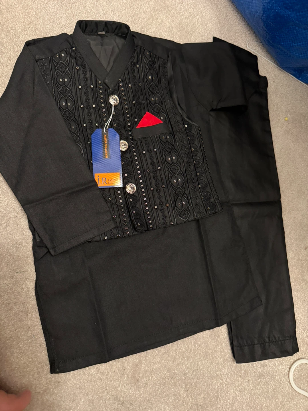 Black kurta pajama set with embellished vest - photo 2