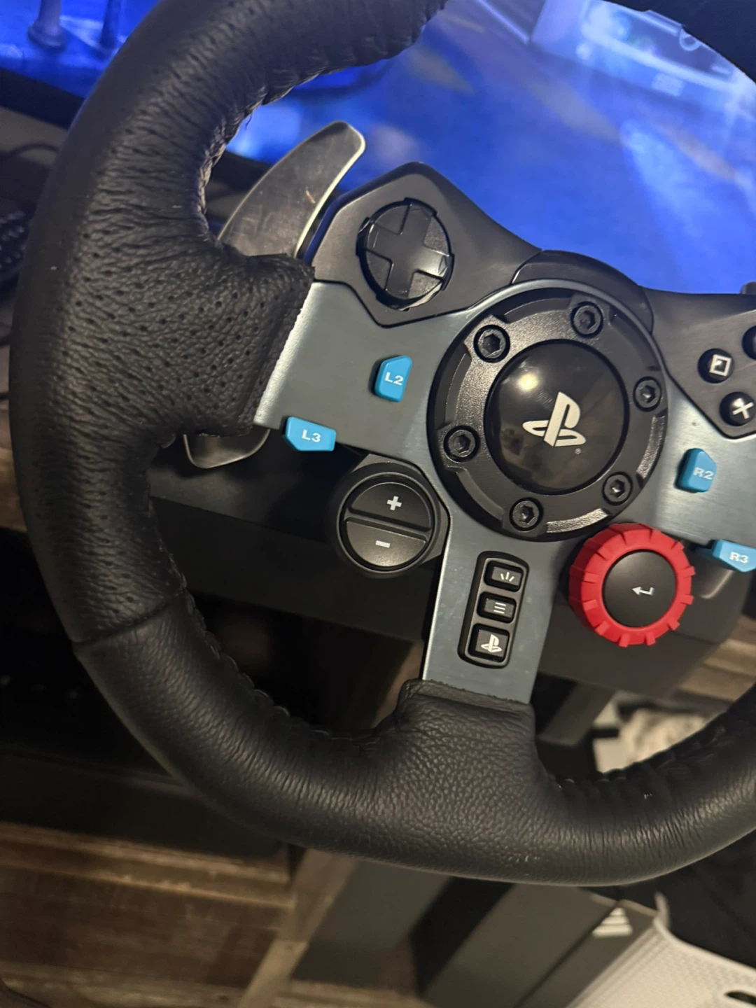Logitech G29 Driving Force Racing Wheel and Pedals - photo 2