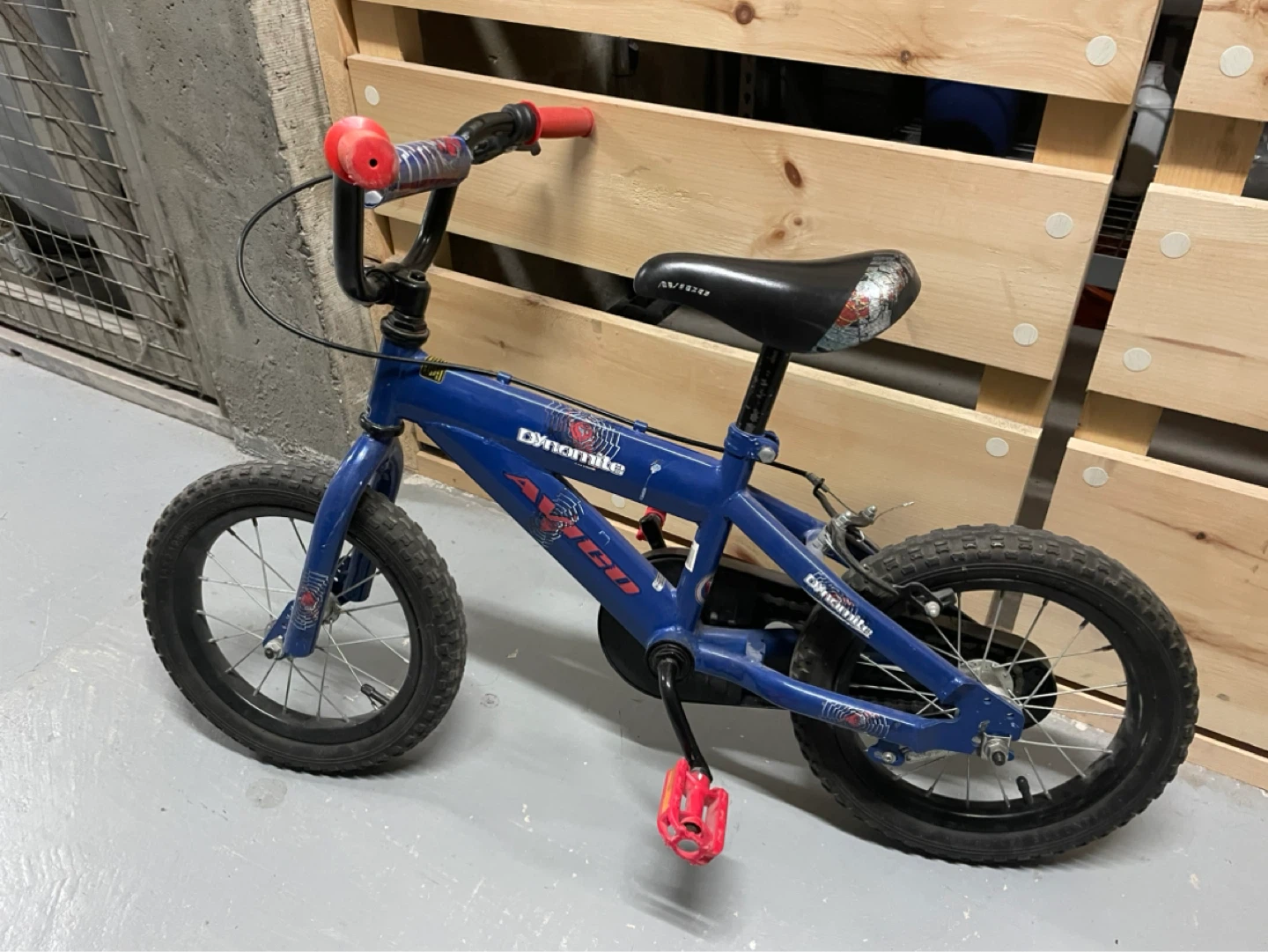 Dynamite Blue Kids Bicycle with Training Wheels - photo 5