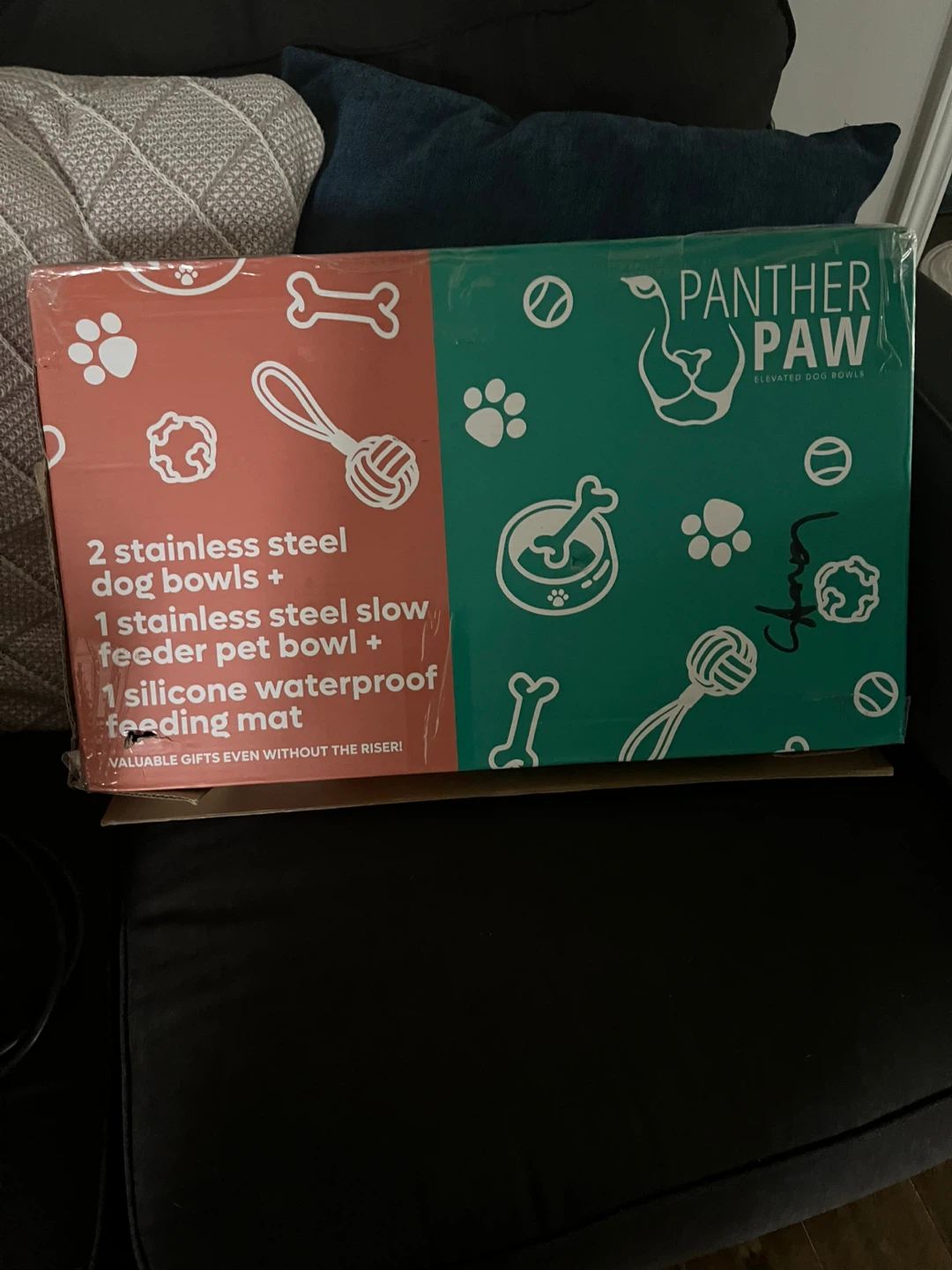 Brand new Panther Paw Adjustable Elevated Dog Bowls Set