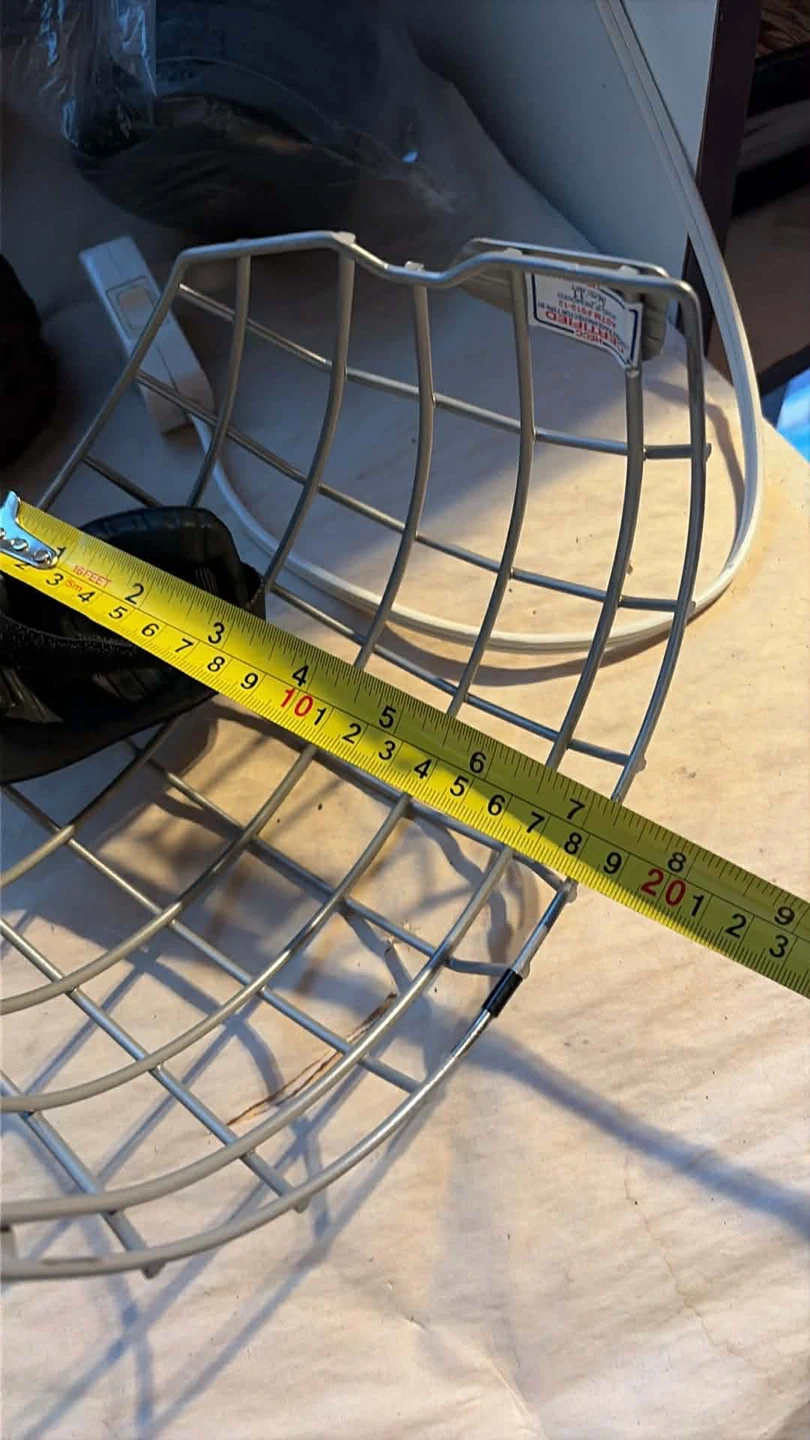 CCM Hockey Cage Facemask - photo 4