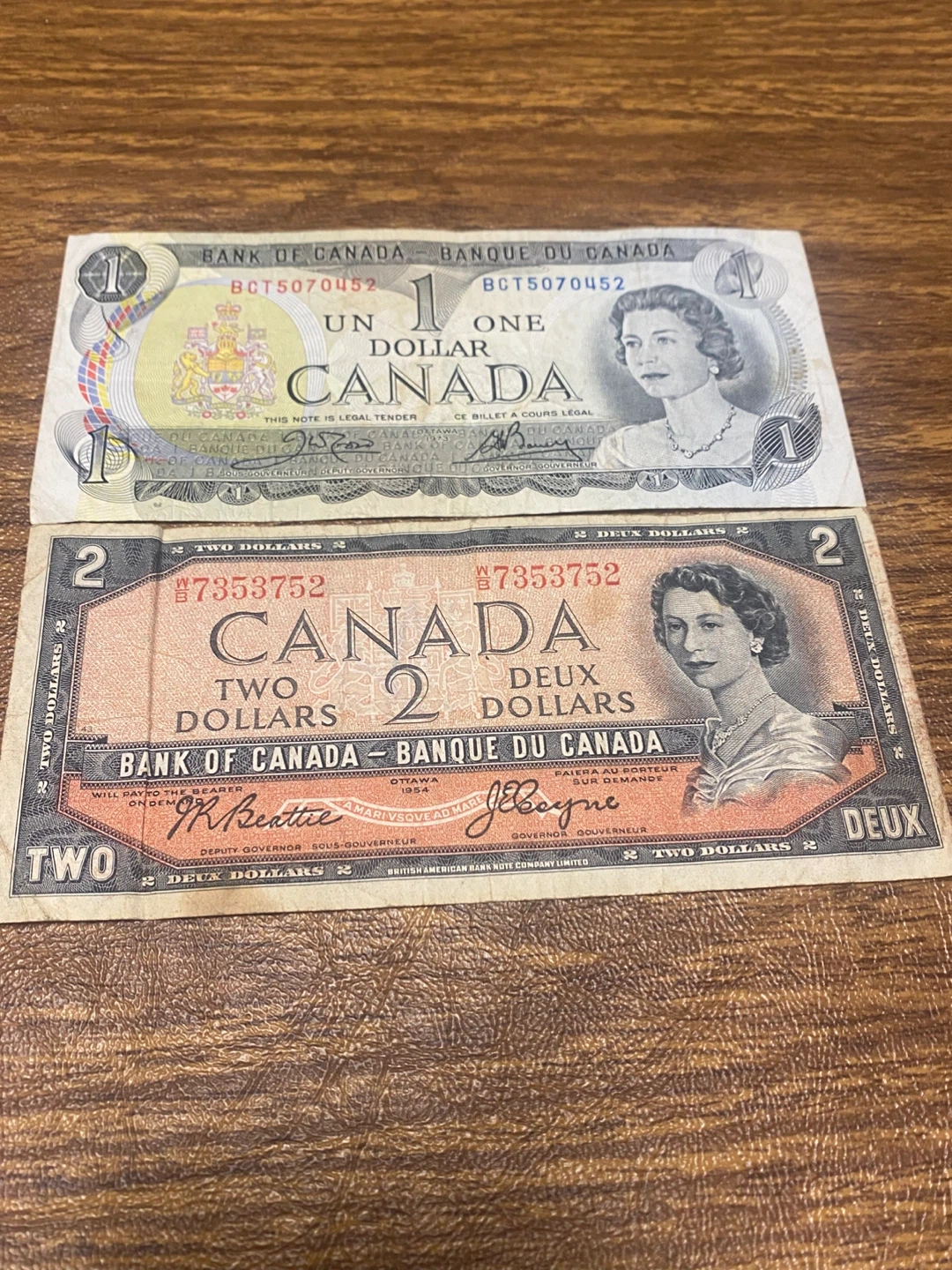 Canadian Bank Notes -  1954 & 1973