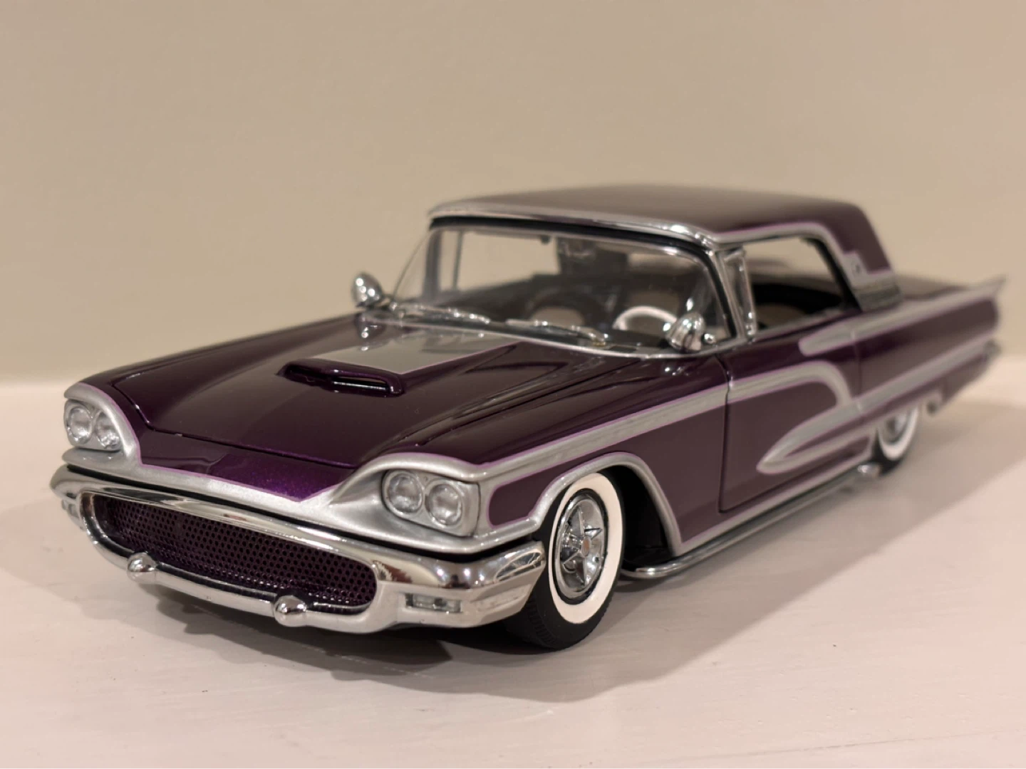 Danbury Mint 1959 Ford Thunderbird Watson custom - photo 2