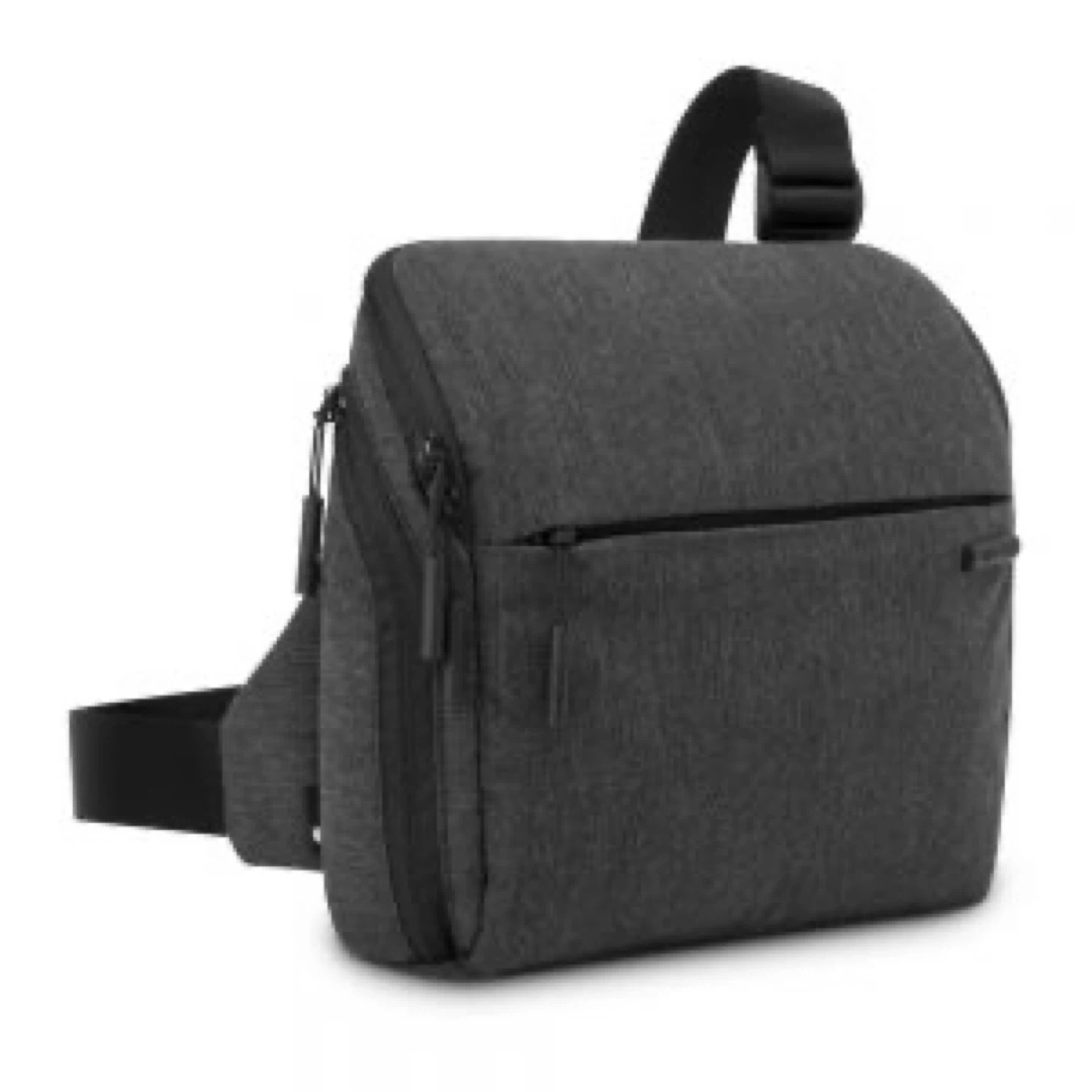 Incase Point & Shoot Field Bag.