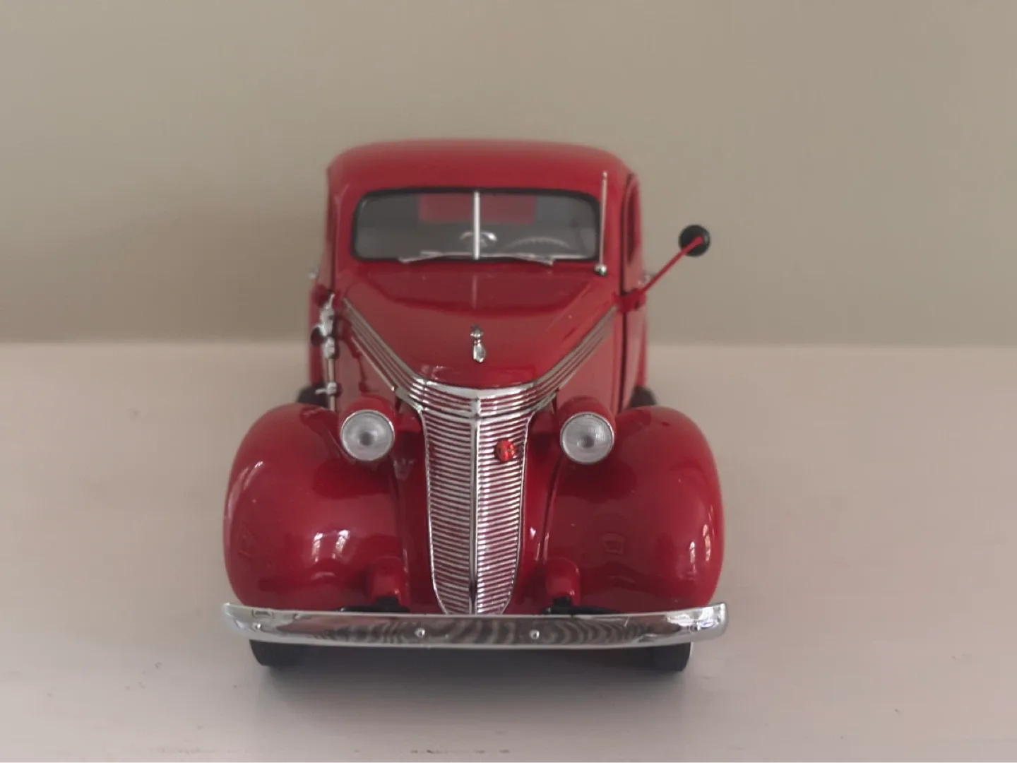 Danbury Mint 1937 Studebaker Pickup Truck Model - photo 5