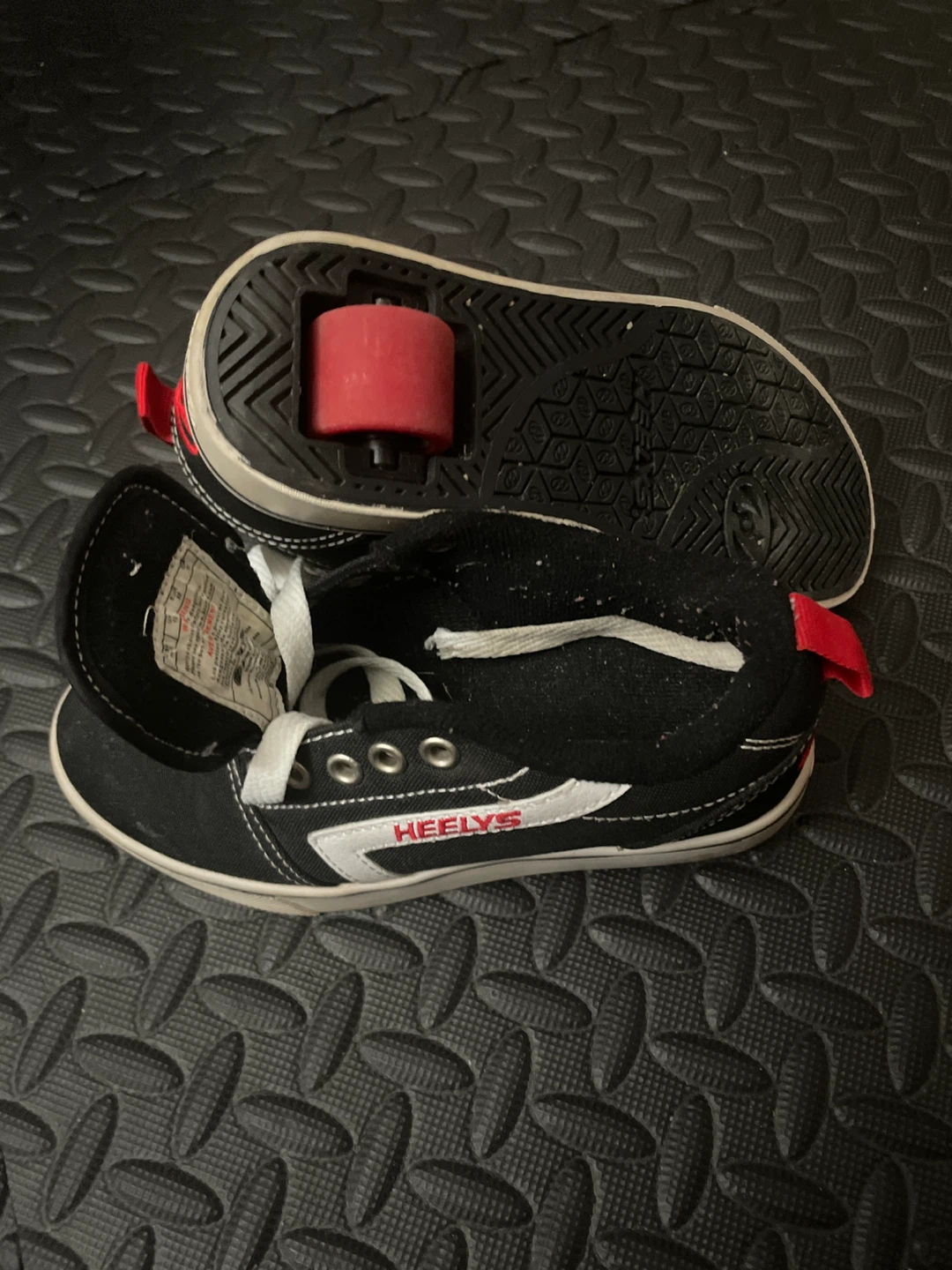 Heelys Black Roller Shoes - Youth Size 13