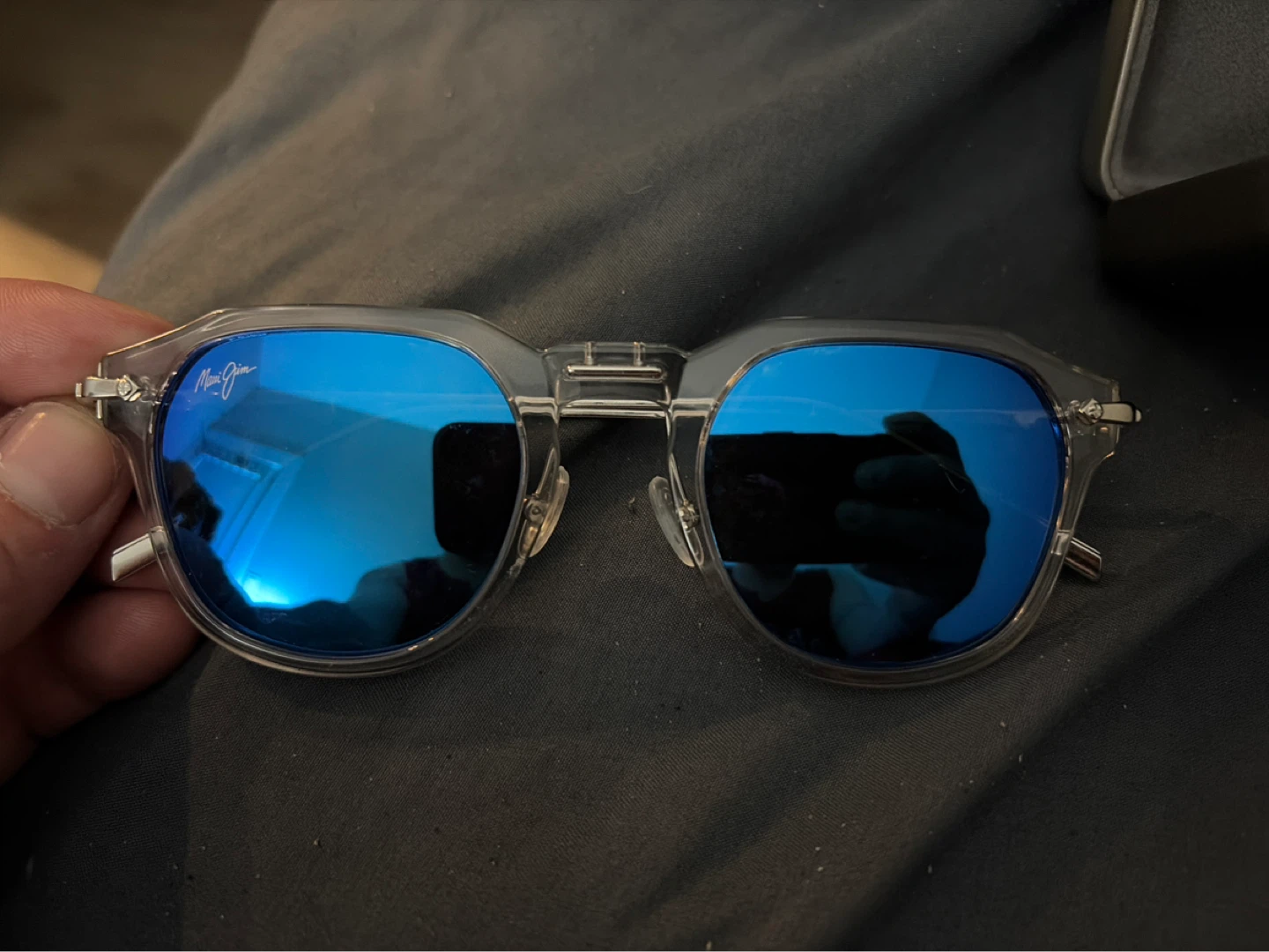 Maui Jim Sunglasses - Blue Mirror Lens