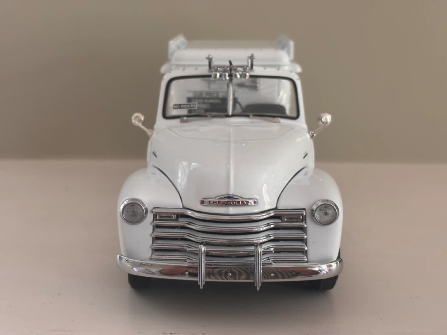Danbury Mint 1953 Good Humor Ice Cream Truck Model - photo 4