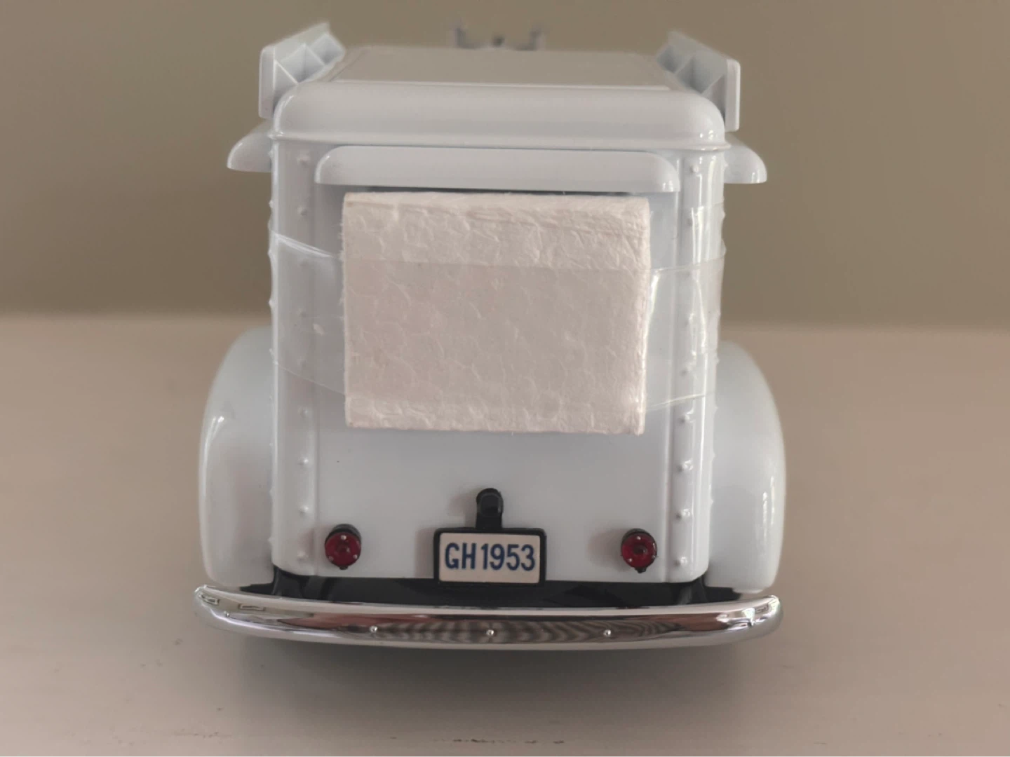 Danbury Mint 1953 Good Humor Ice Cream Truck Model - photo 5