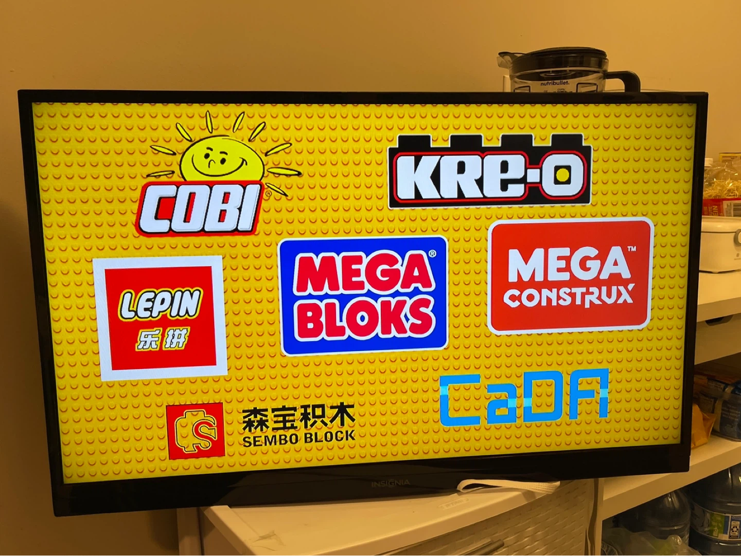 39 inch Insignia 1080p LED TV - photo 2