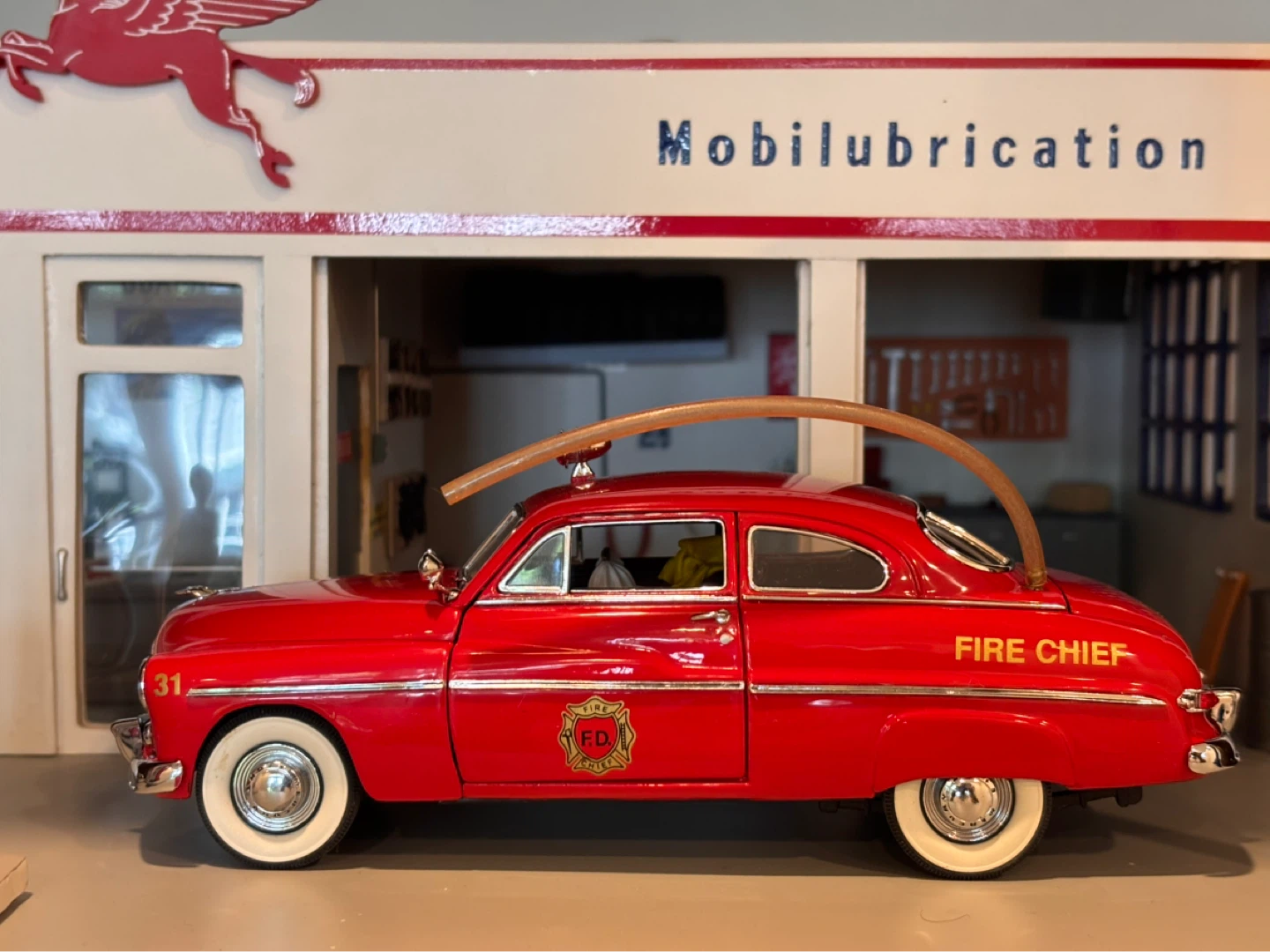 Danbury Mint 1949 Mercury Fire Chief Car Replica