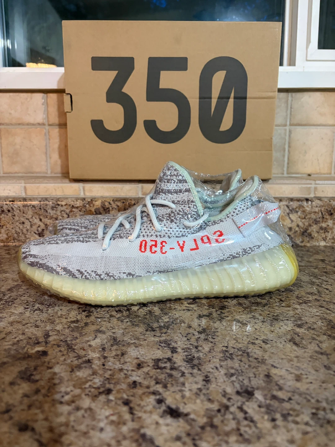 Adidas Yeezy Boost 350 V2 "Beluga Reflective" Size 9 - photo 3