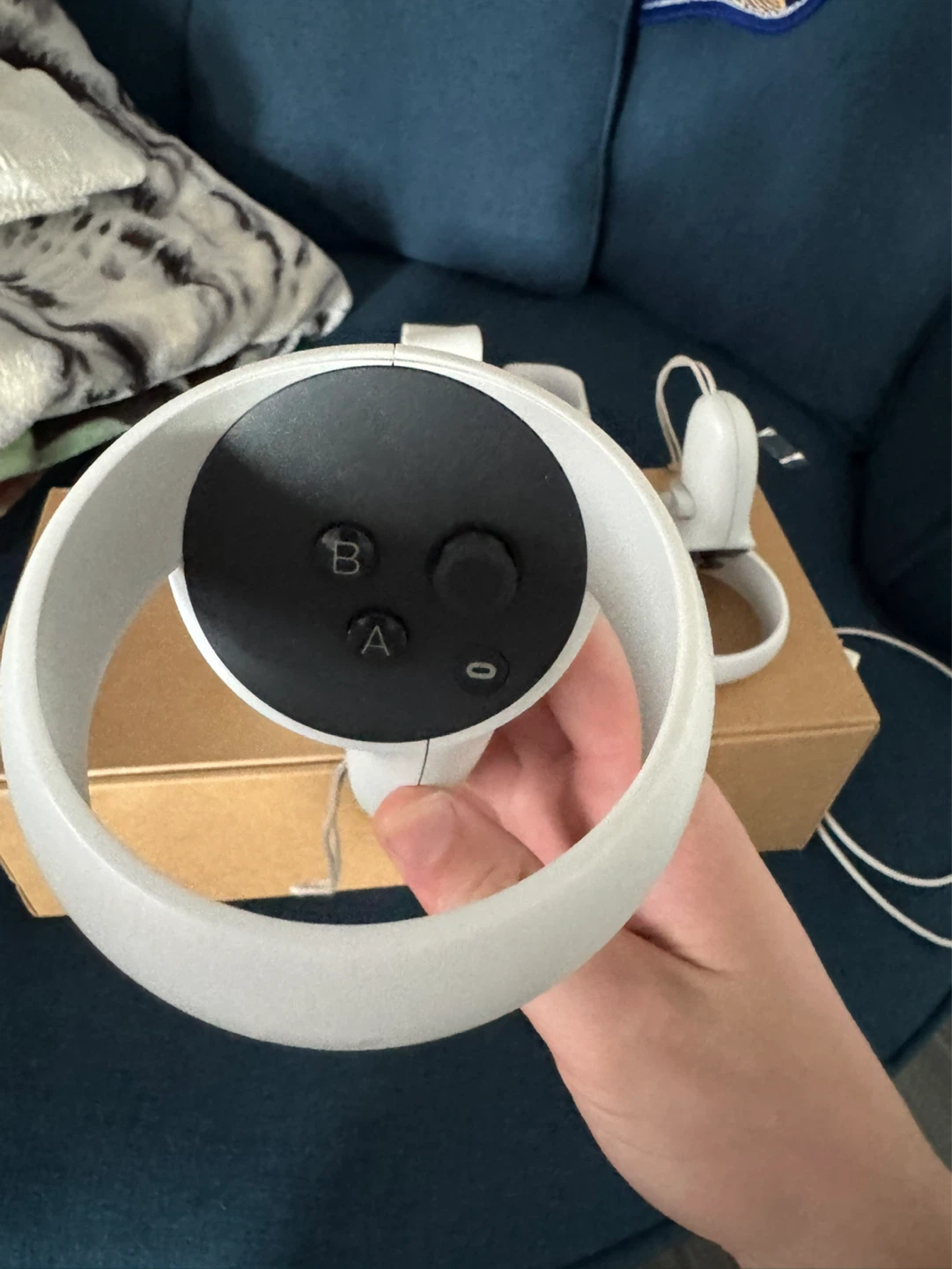 Meta Quest 2 VR Headset with Controllers - photo 3
