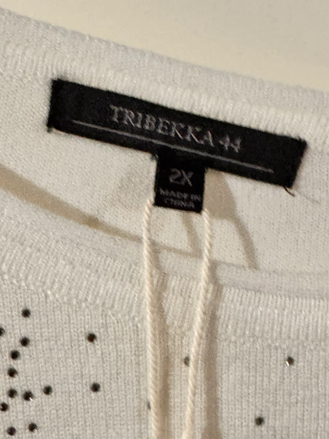 TRIBEKKA 44 White Embellished Sweater - Size 2X - photo 2