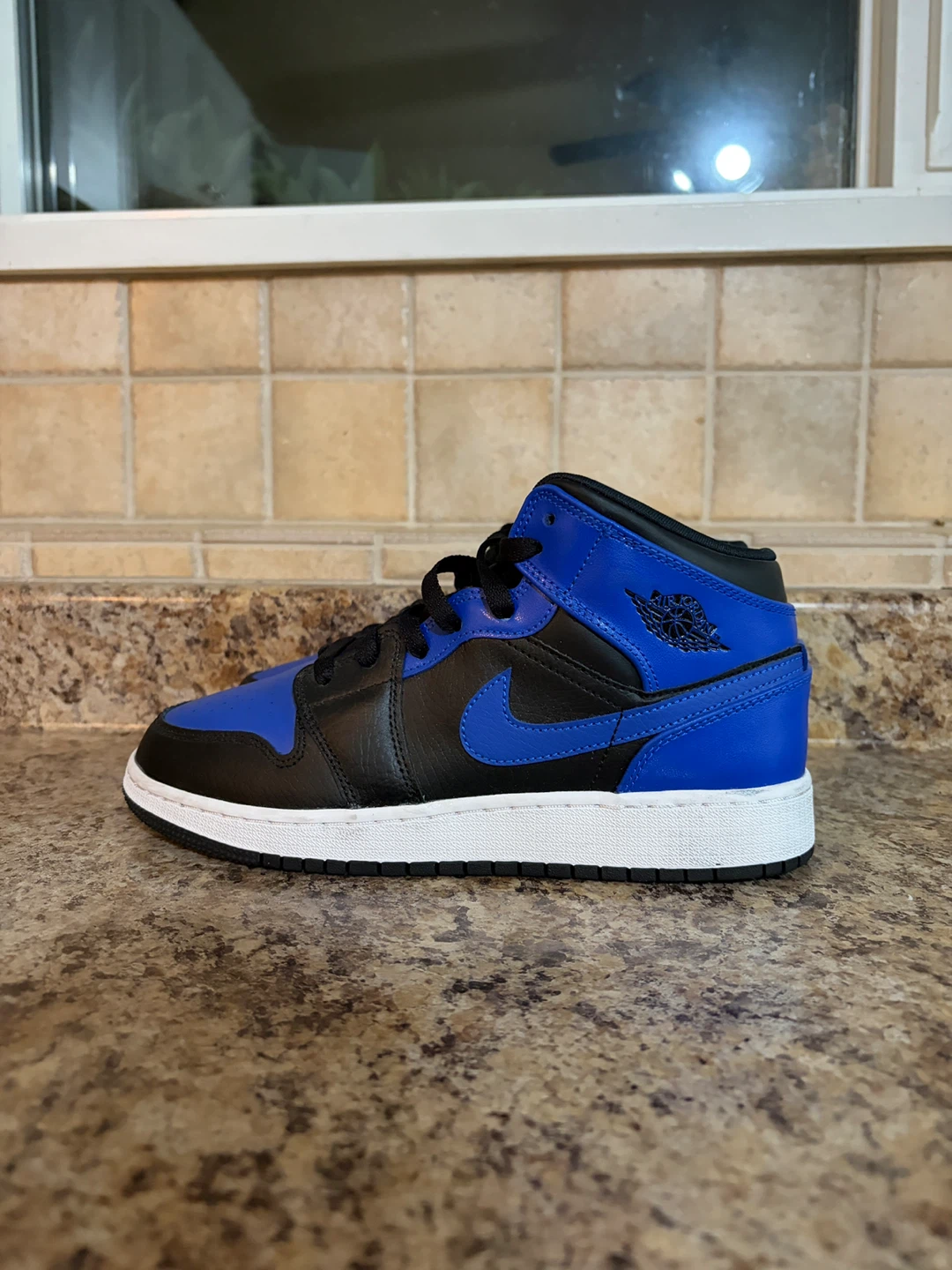 Air Jordan 1 Mid Royal Blue - photo 3