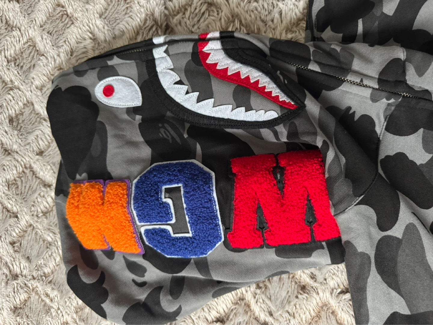 BAPE Full Zip Shark Hoodie - photo 4