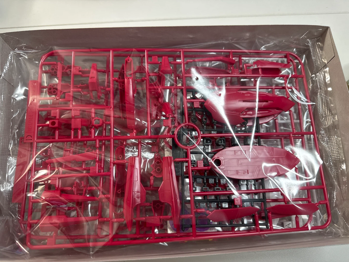Bandai HG Arche Gundam 1/144 Scale Model Kit - photo 2