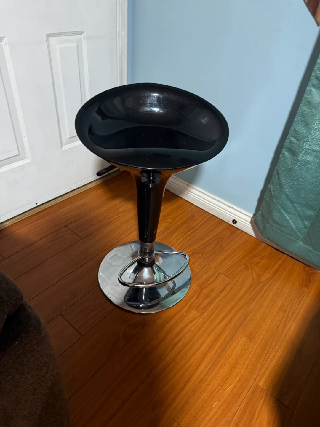 Black Modern Bar Stool