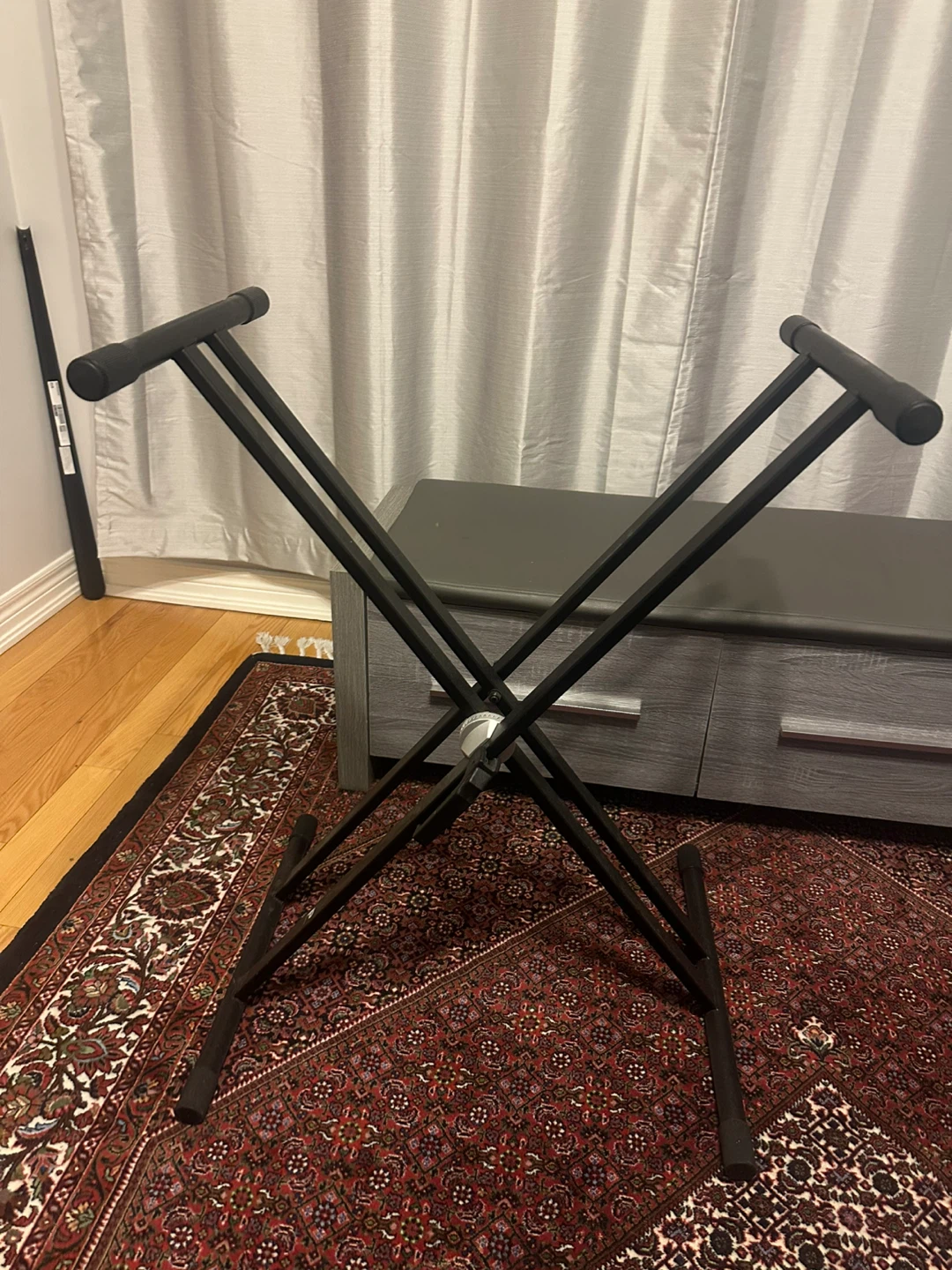 X-Style Keyboard Stand