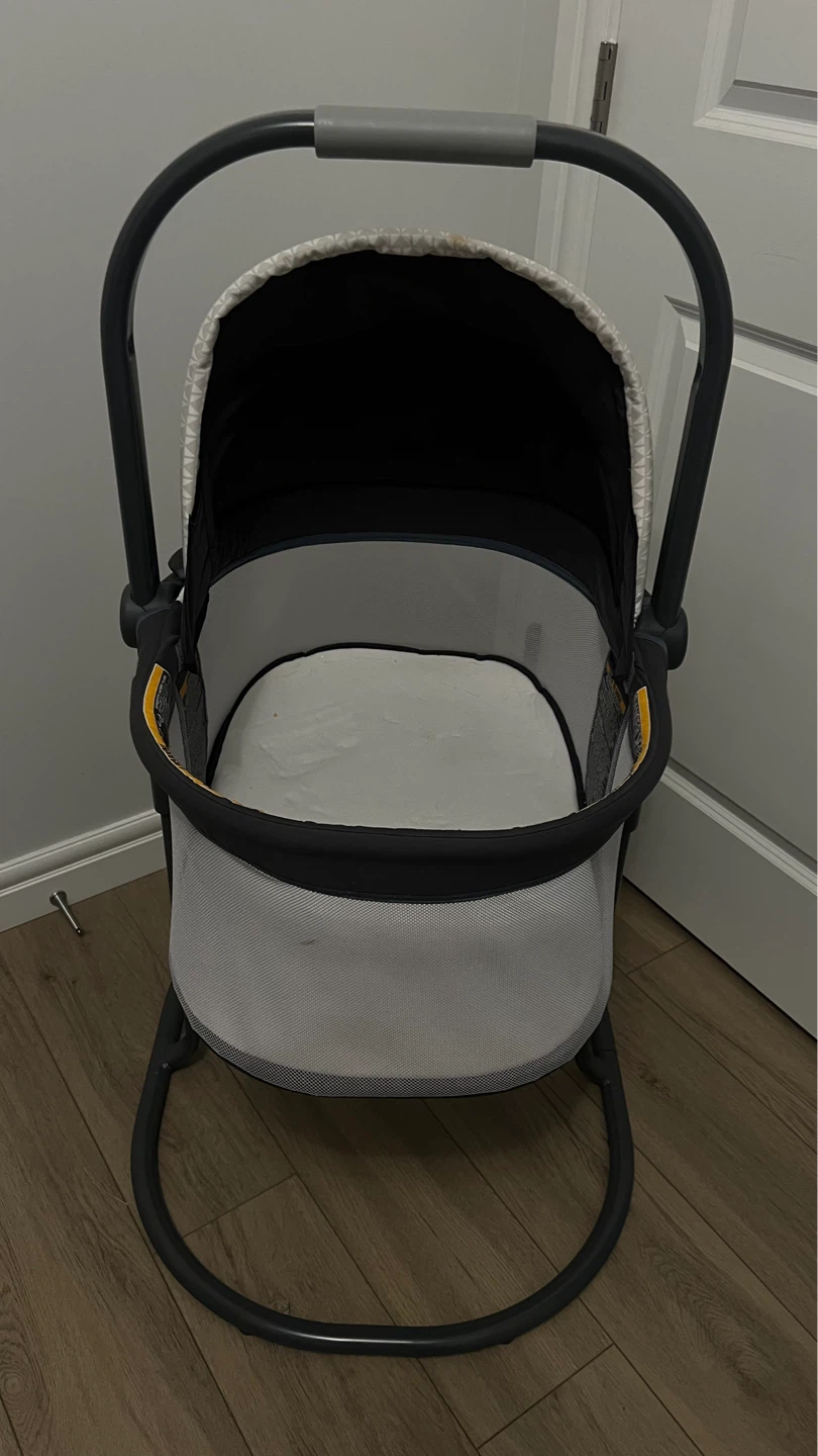 Graco bassinet - photo 2