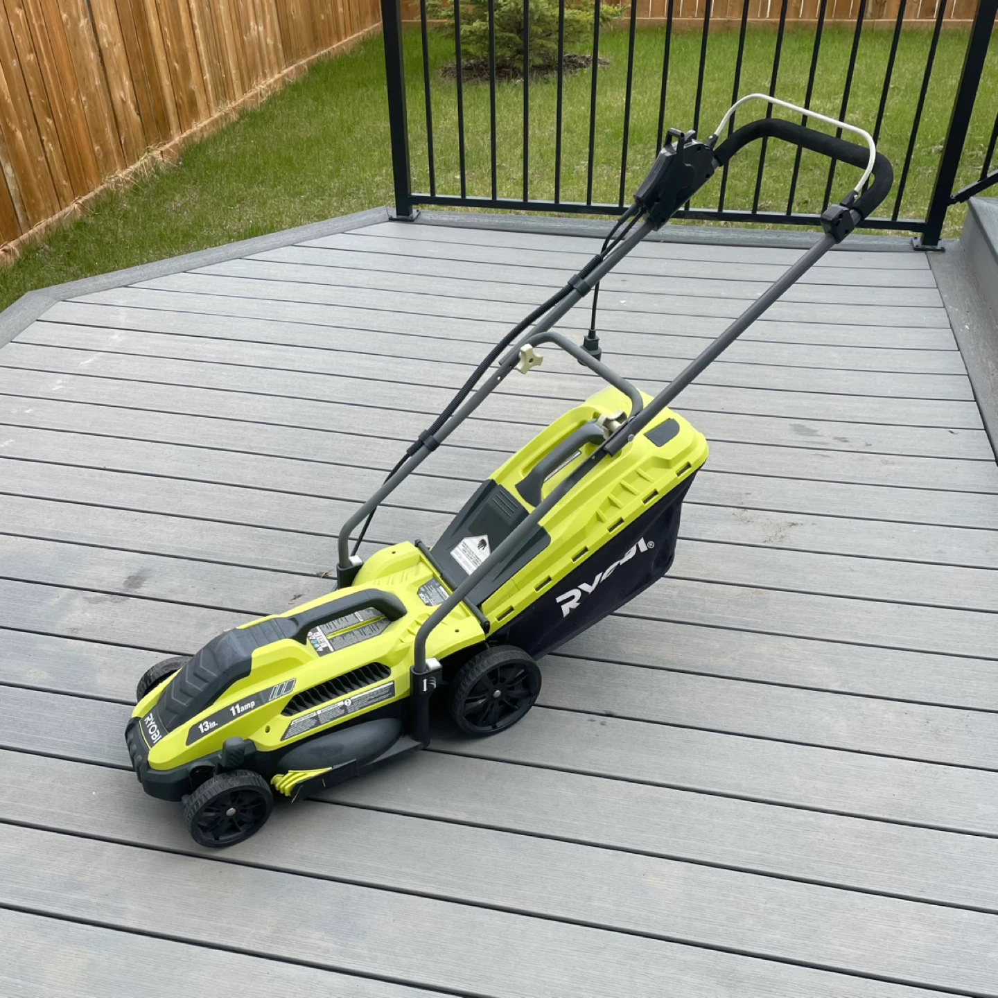 Electric Lawn Mower