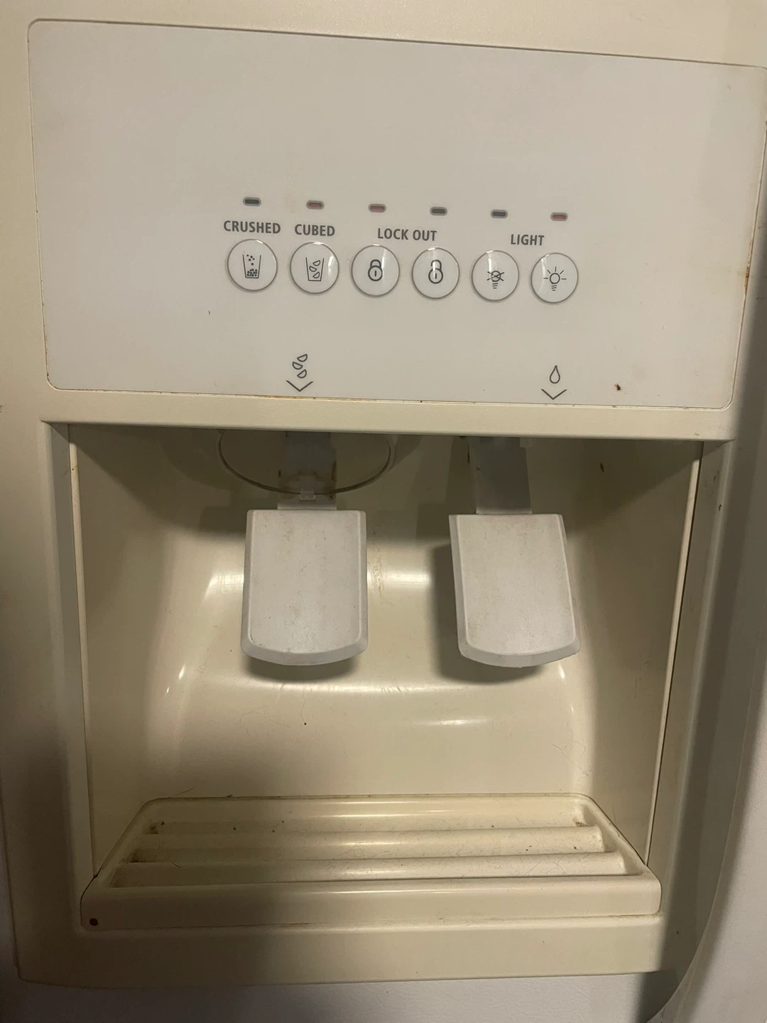 Whirlpool Side-by-Side Refrigerator with Water/Ice Dispenser - photo 5