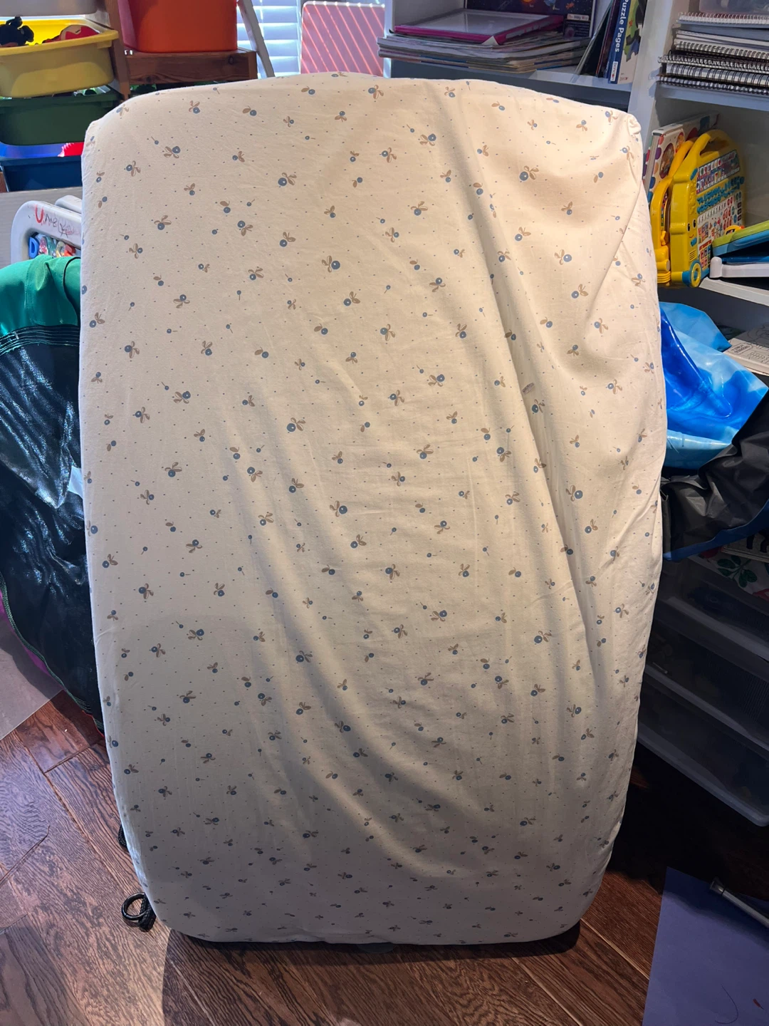 Ikea crib mattress - photo 2
