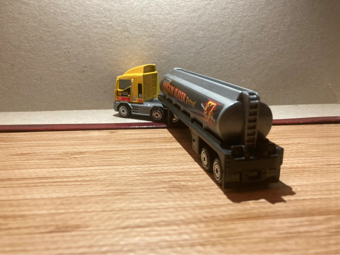 Matchbox Loose / MBX Cabover Tanker Trailer - photo 4