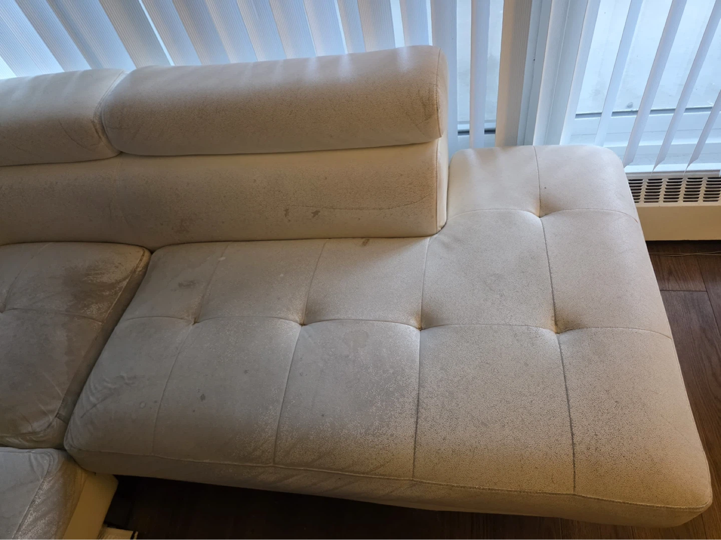 Cream Sectional Sofa - photo 2