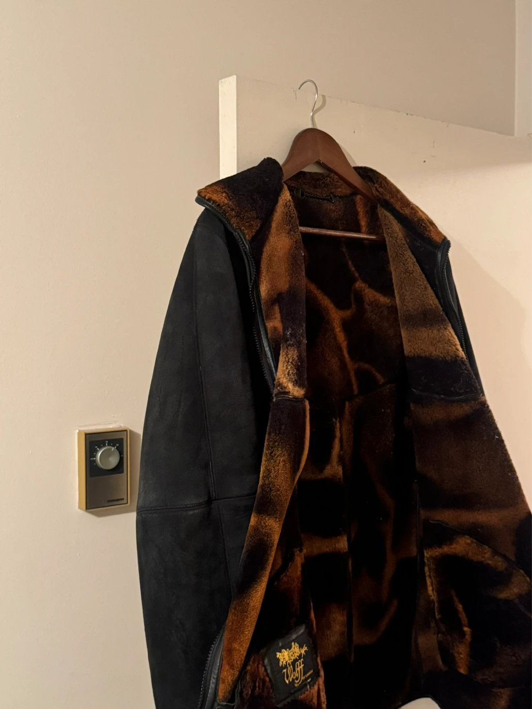 Women’s Wolff Canada Black Shearling Coat, Size M. - photo 2