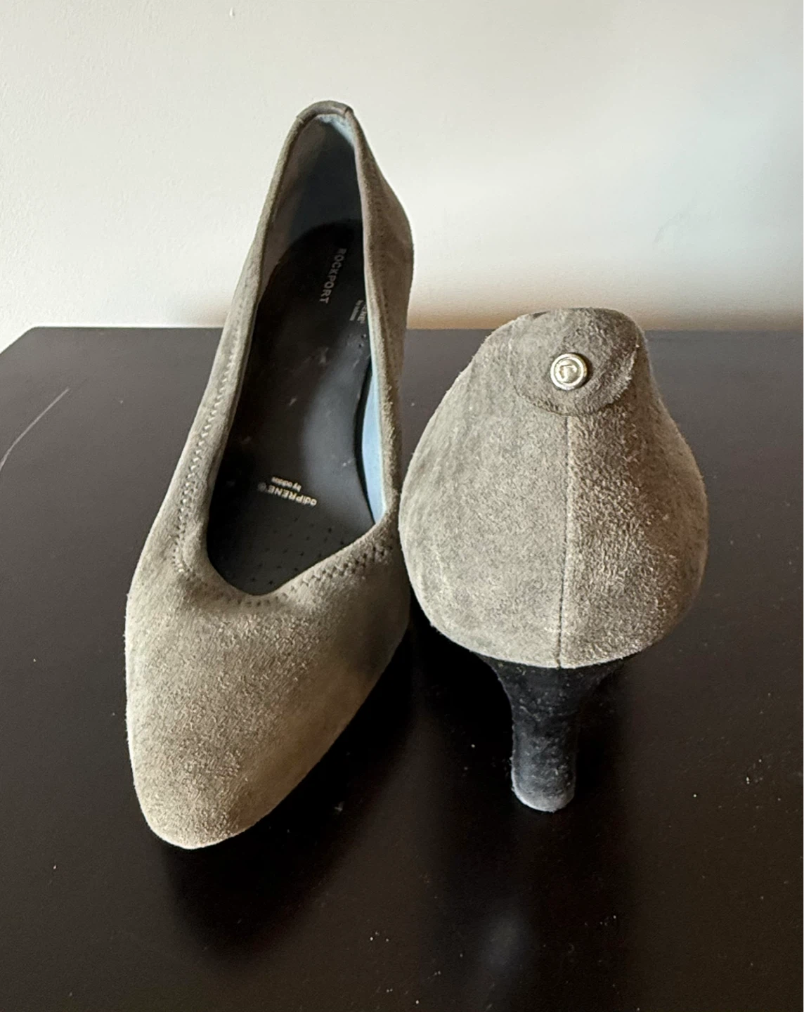 Rockport Women's Grey Suede Heels - Size 7M - photo 4