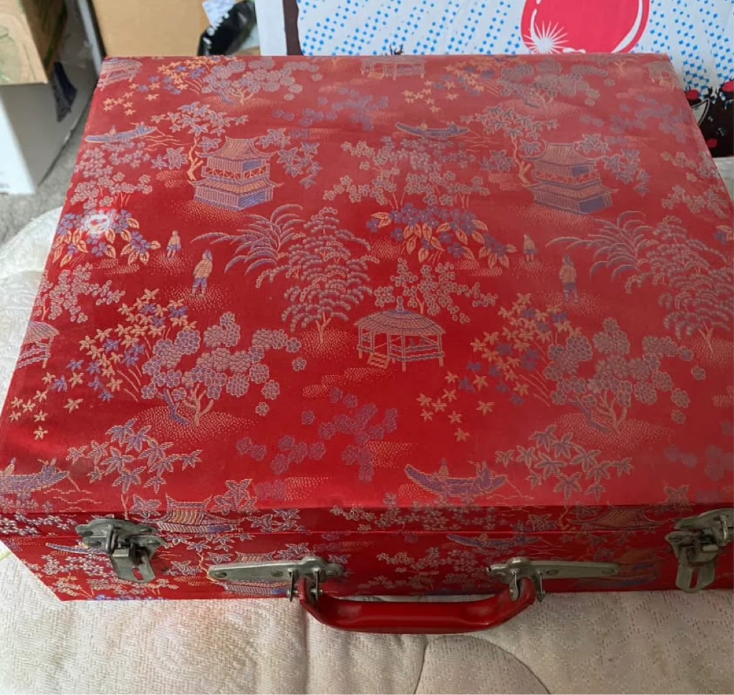 Vintage Floral Tea Set with Case - photo 2