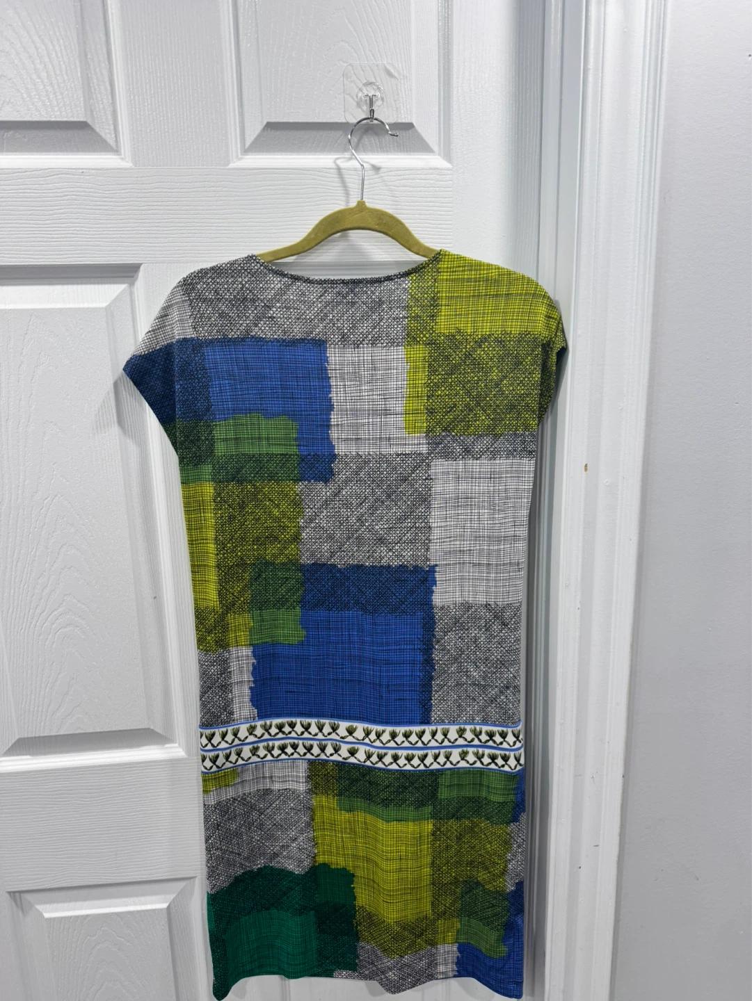 BCBGMAXAZRIA Women's Abstract Print Cowl Neck Dress Size S - photo 2