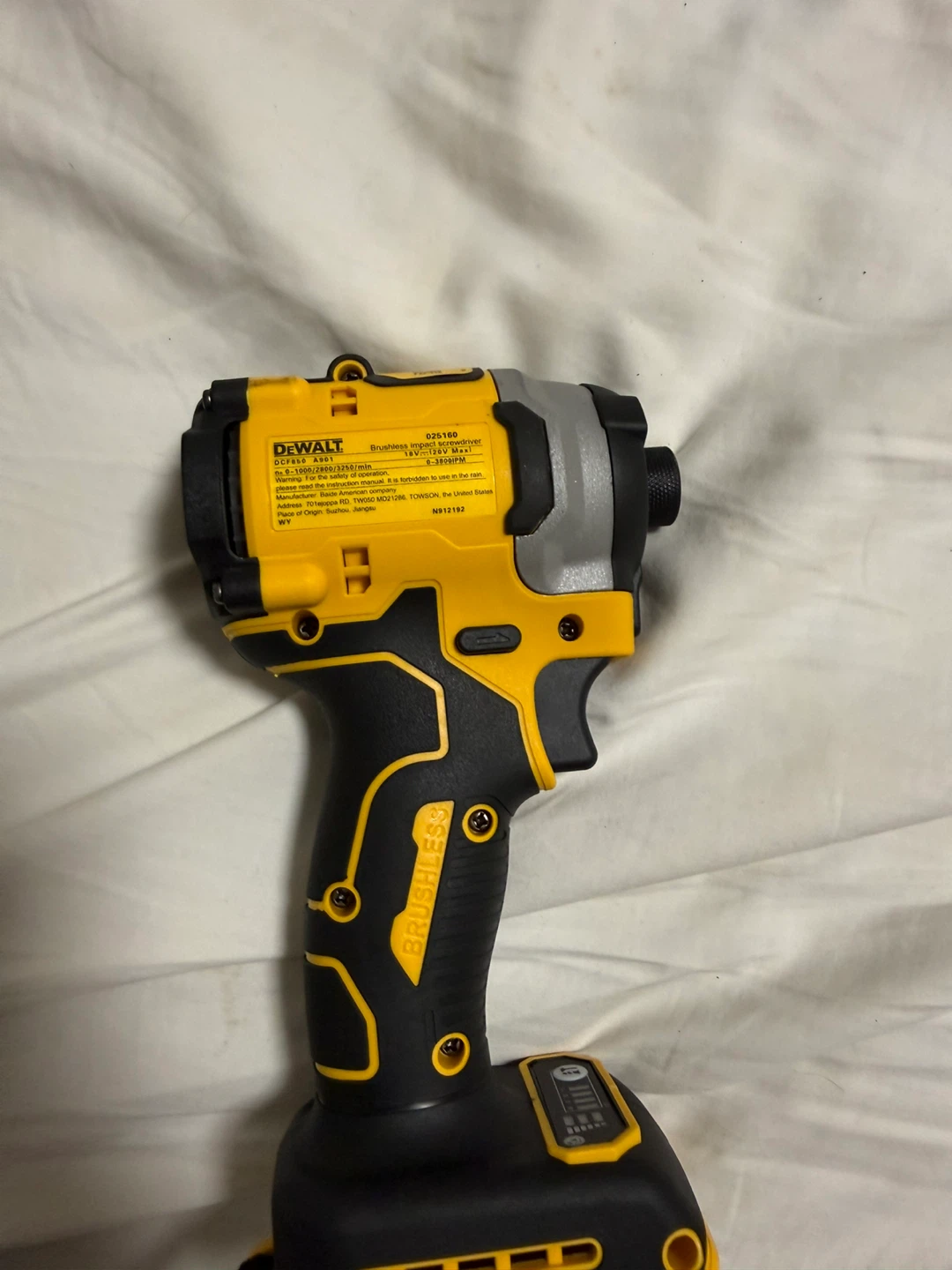 DEWALT 20V Brushless Impact Driver - photo 3