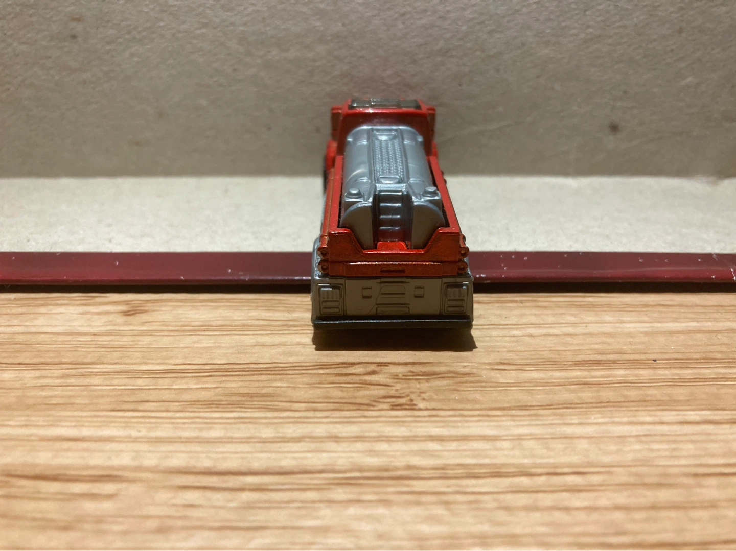 Matchbox Loose / Freightliner Business Class / MBX County - photo 4