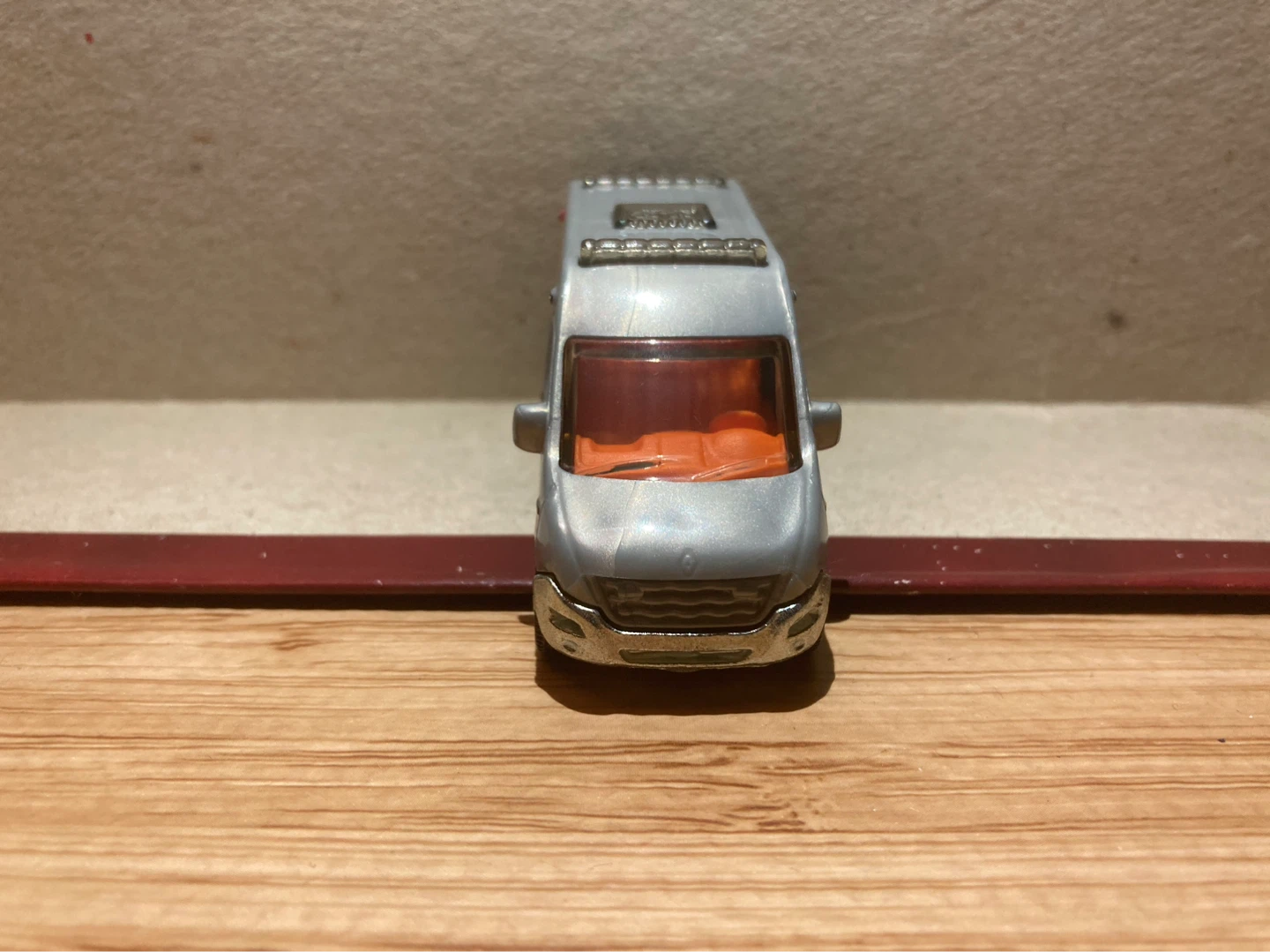 Matchbox Loose / Renault Master Ambulance - photo 2