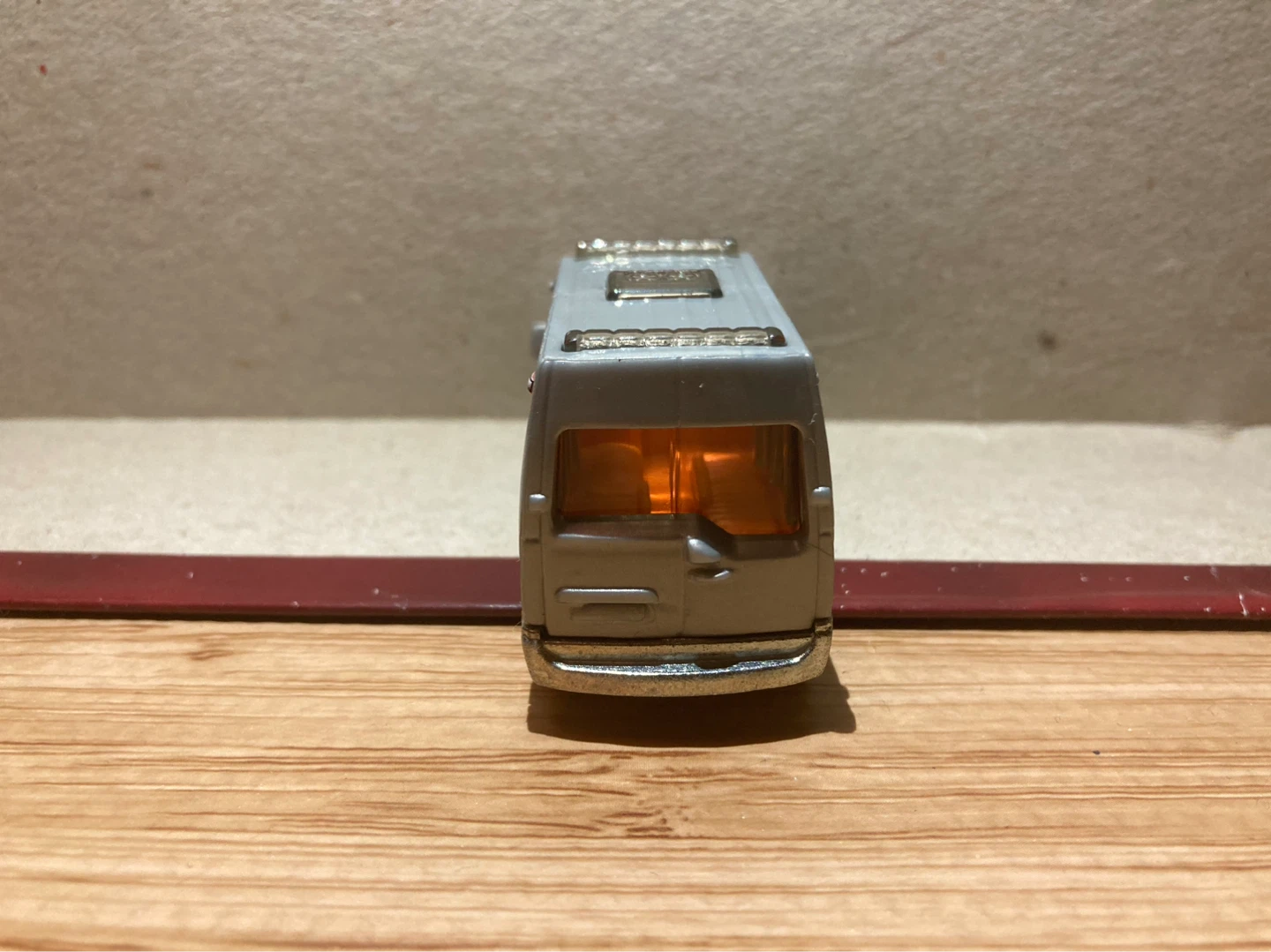 Matchbox Loose / Renault Master Ambulance - photo 4