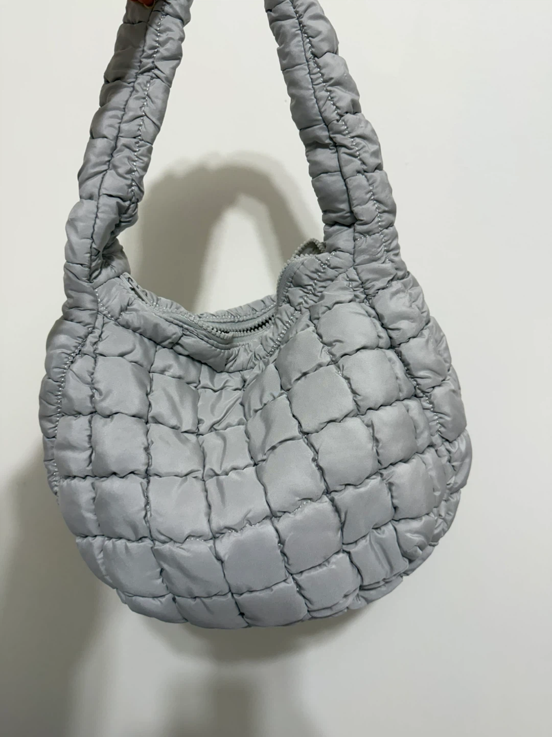 Brand new cute grey puffy quilted bag