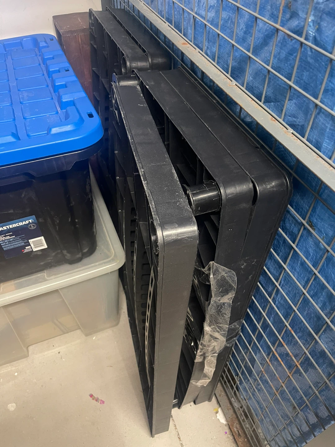 5-Shelf Black Plastic Storage Unit - photo 2