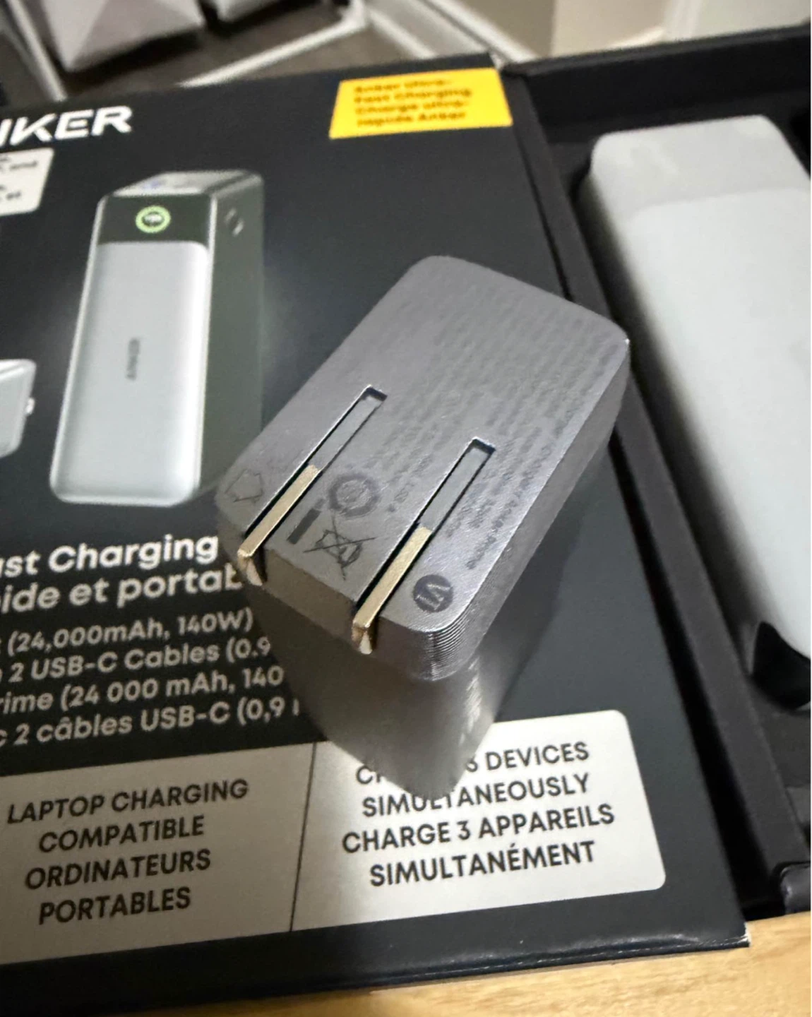 Anker 737 Power Bank 24,000mAh - photo 5
