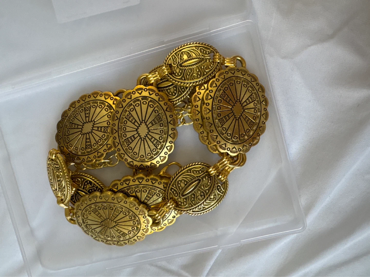 Gold Tone Western Style Chain Belt