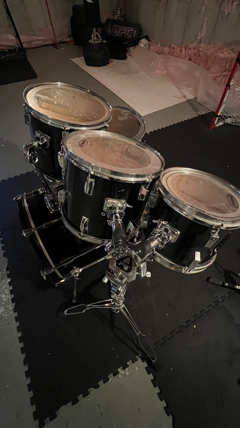 Pearl Drum Set with Pearl Pedals - photo 4
