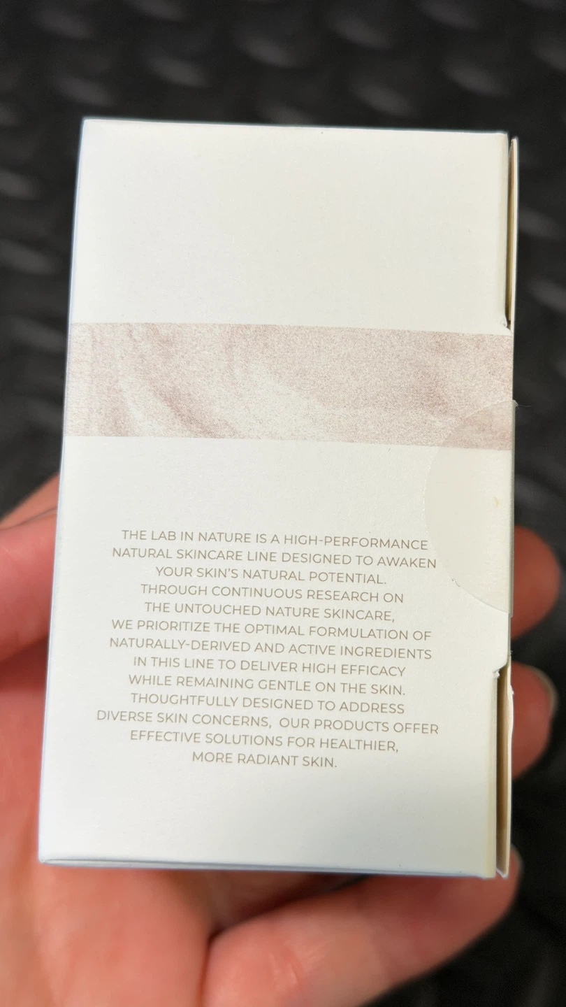 SKIN1004 Madagascar Centella Niacinamide - photo 2