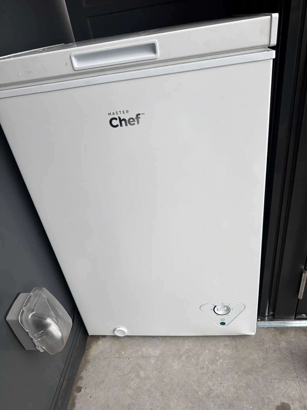 Master Chef Chest Freezer