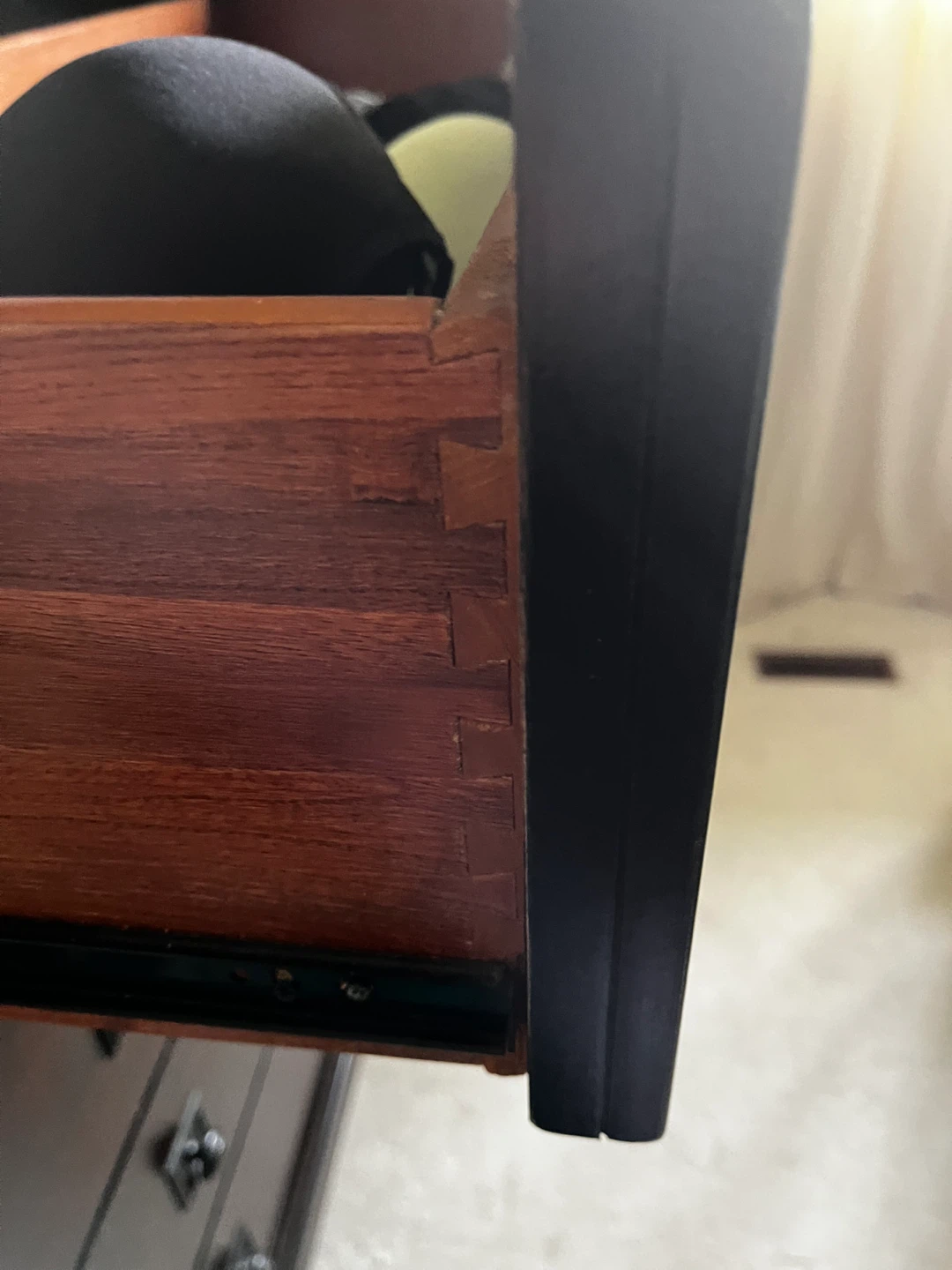Dark Wood 5-Drawer Dresser - photo 2
