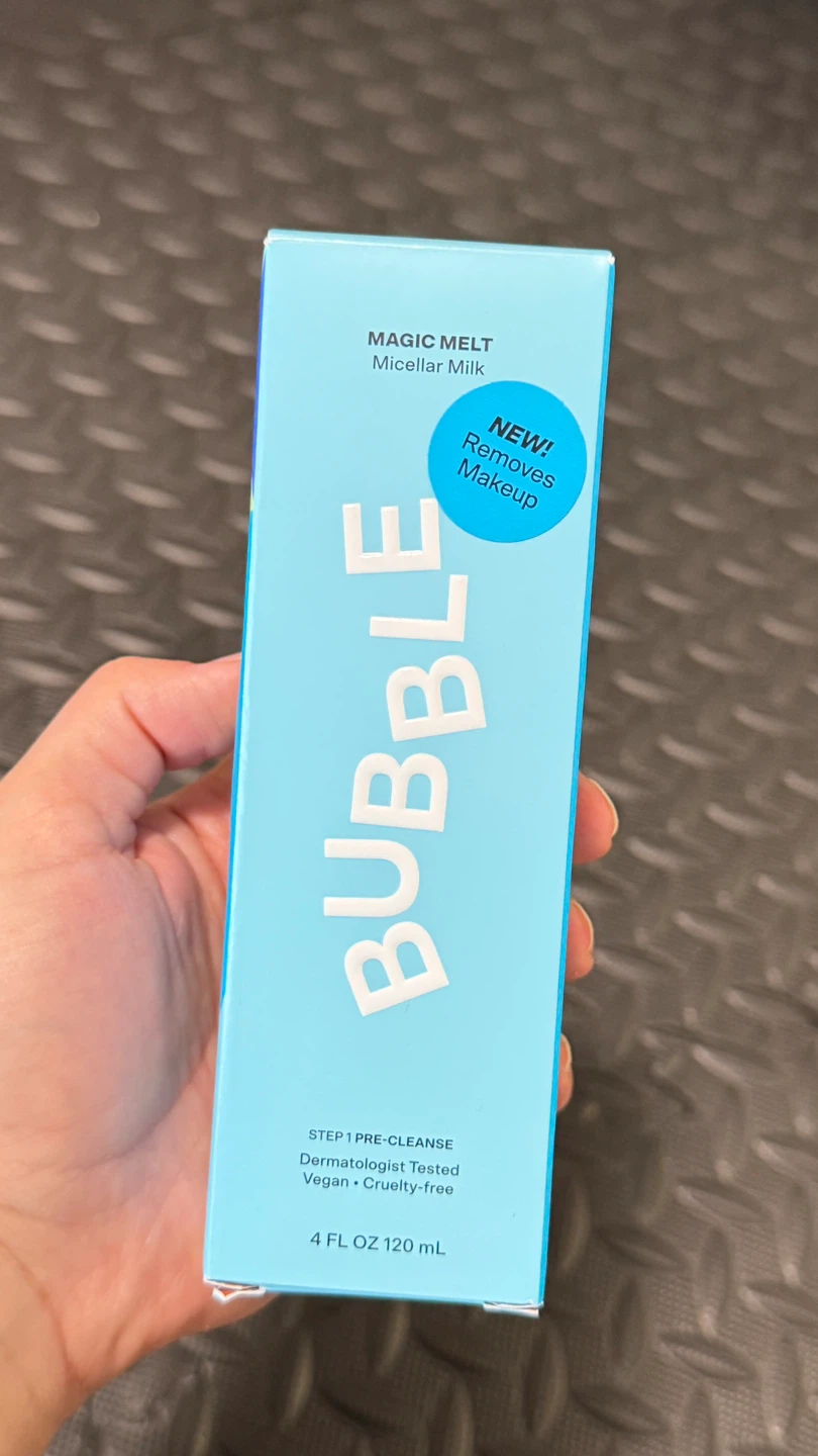 Bubble Magic Melt Micellar Milk 4 Fl Oz (120 mL)