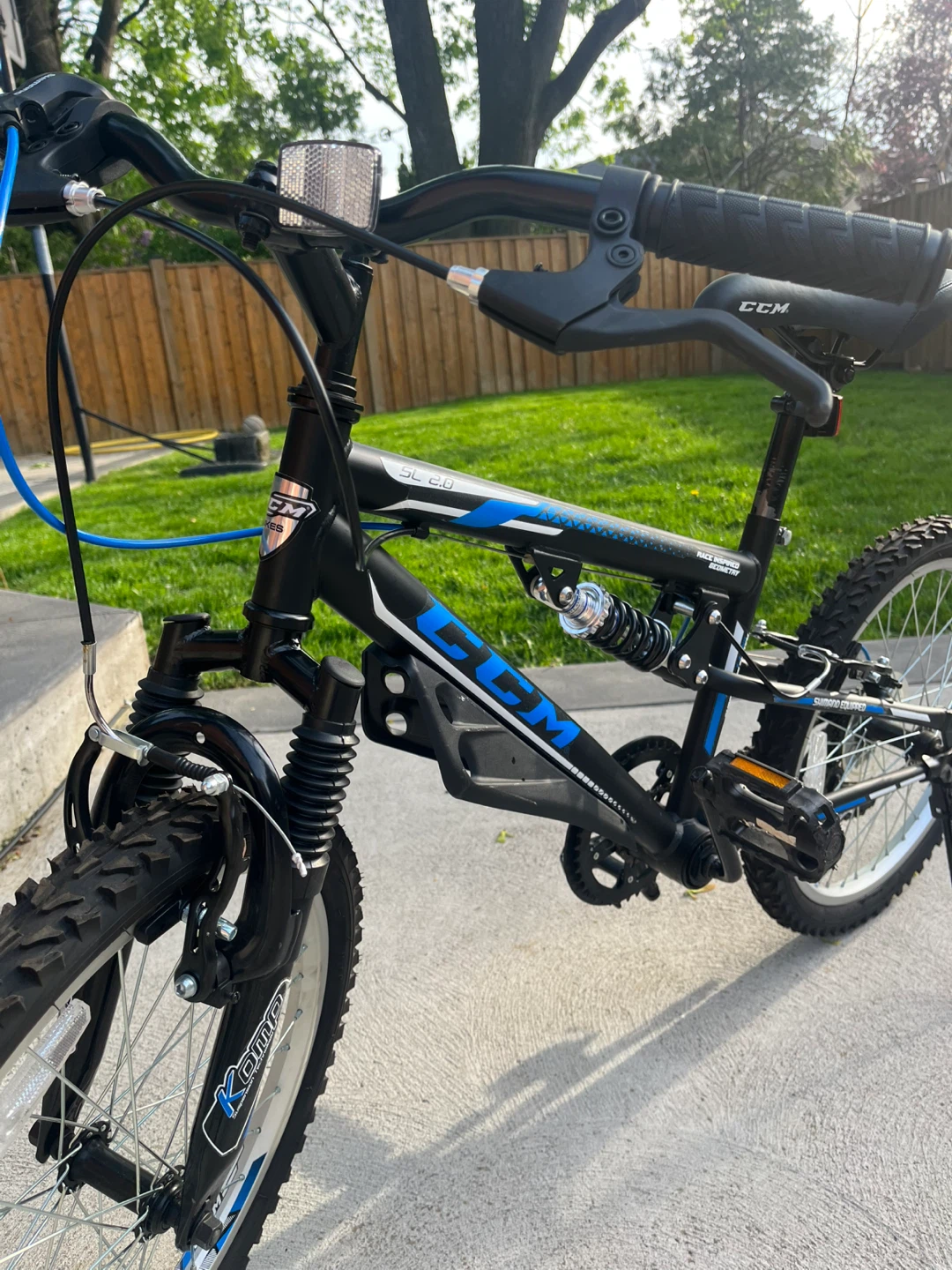 CCM Traverse Bicycle - photo 3