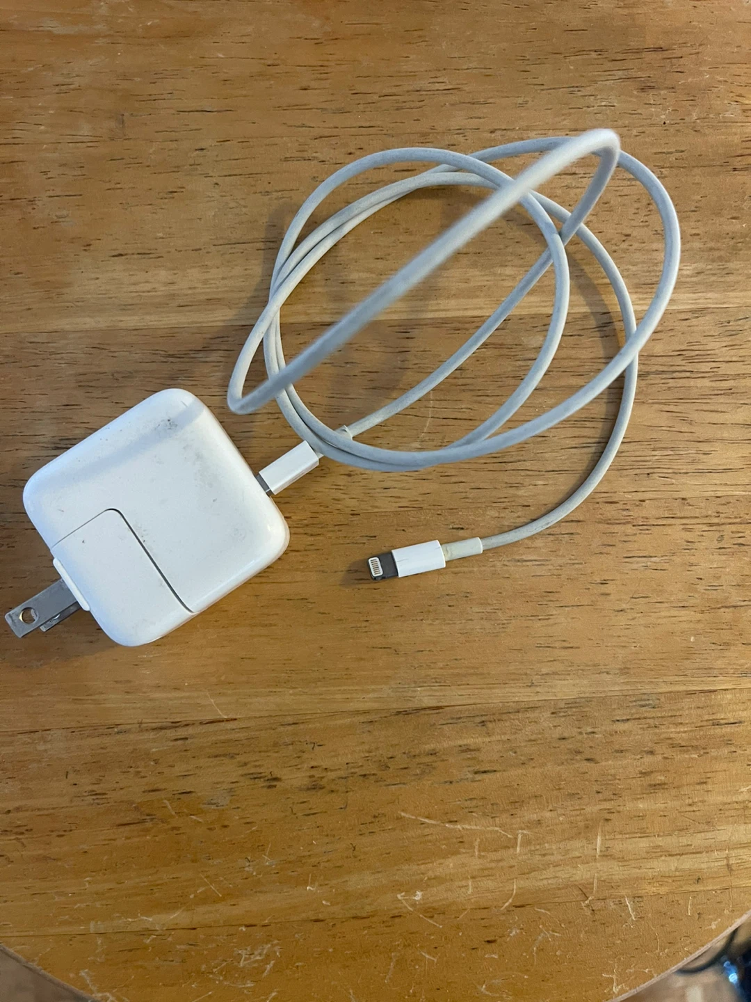 Apple iPhone USB Power Adapter and Lightning Cable - photo 2
