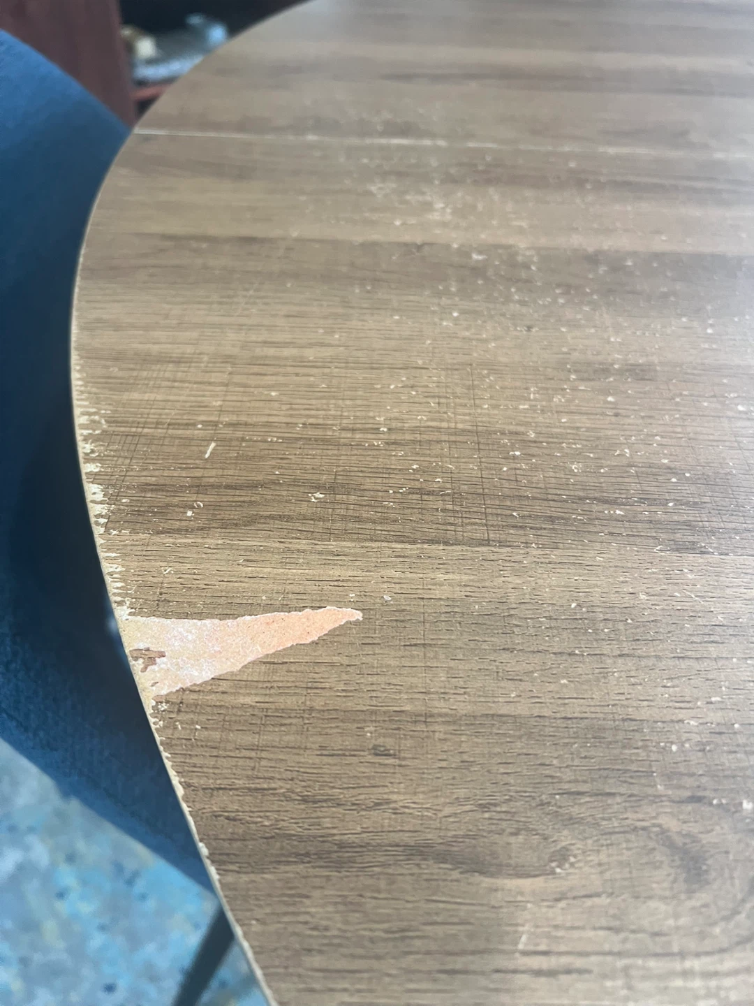 Round Wood-look finish Dining Table - photo 4