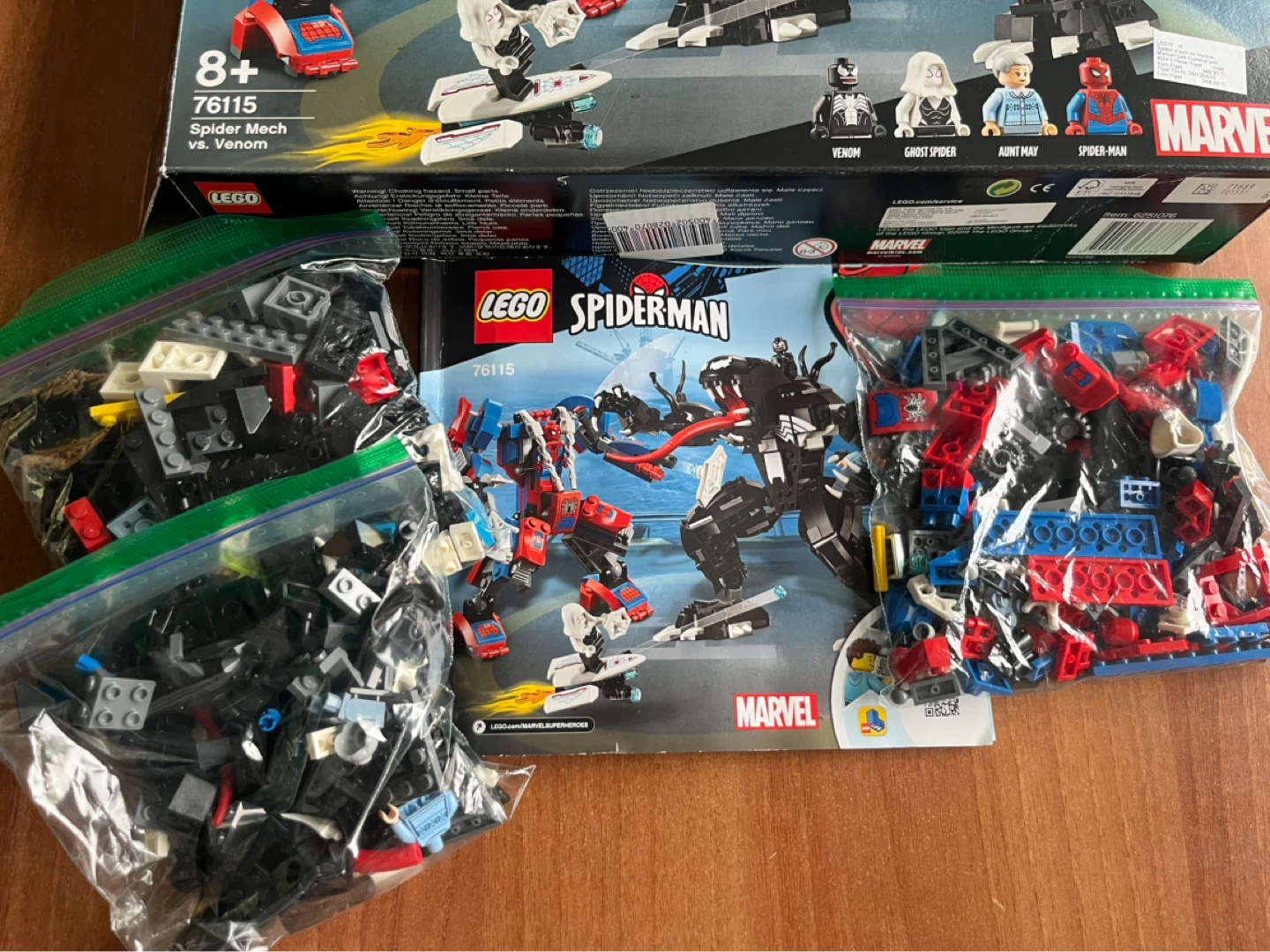 LEGO Spider-Man Mech vs. Venom 76115 - photo 2